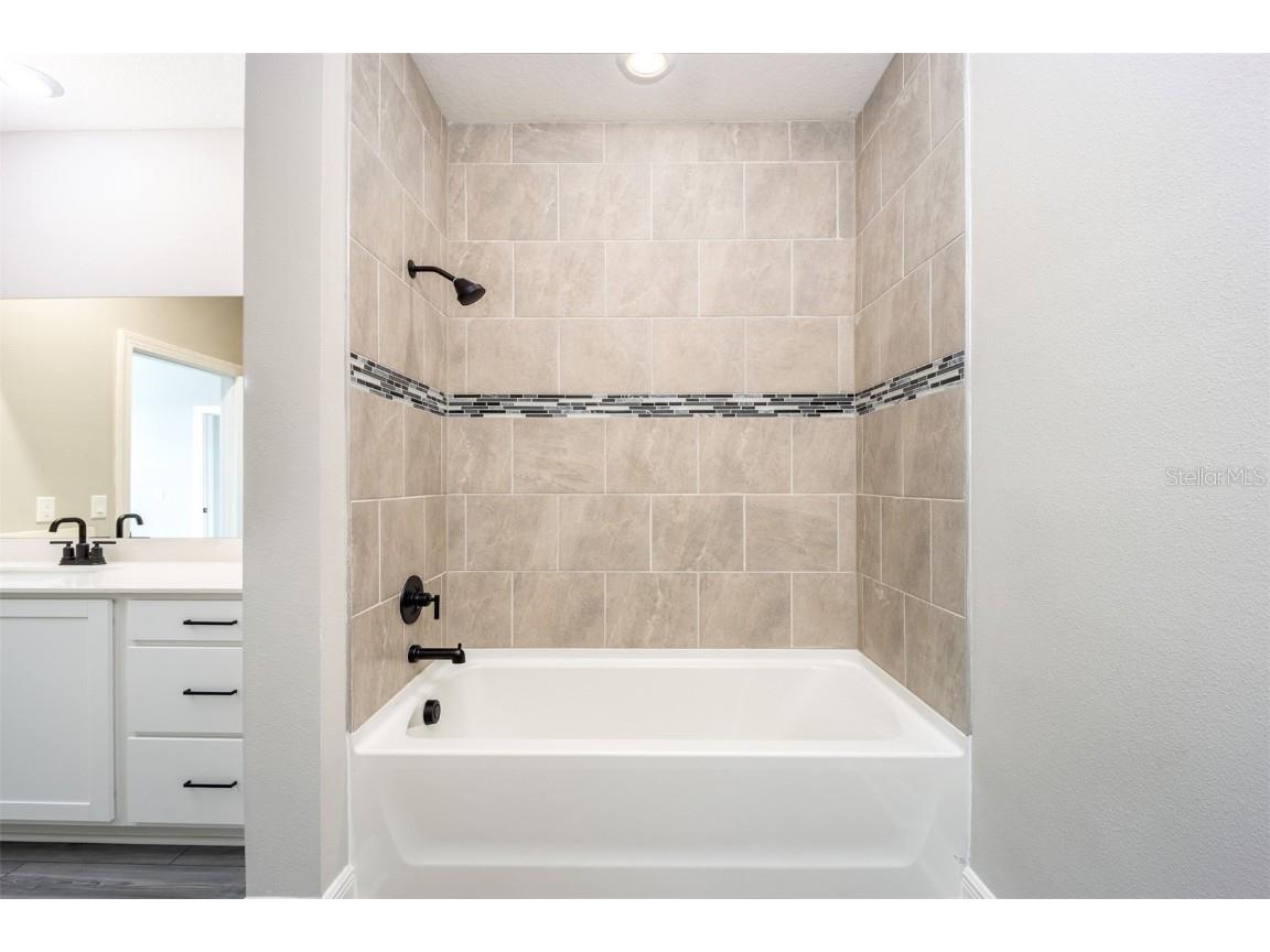 3918 Bigarade Lane Lake Alfred FL 33850 - GUM LAKE TB8370173 image13