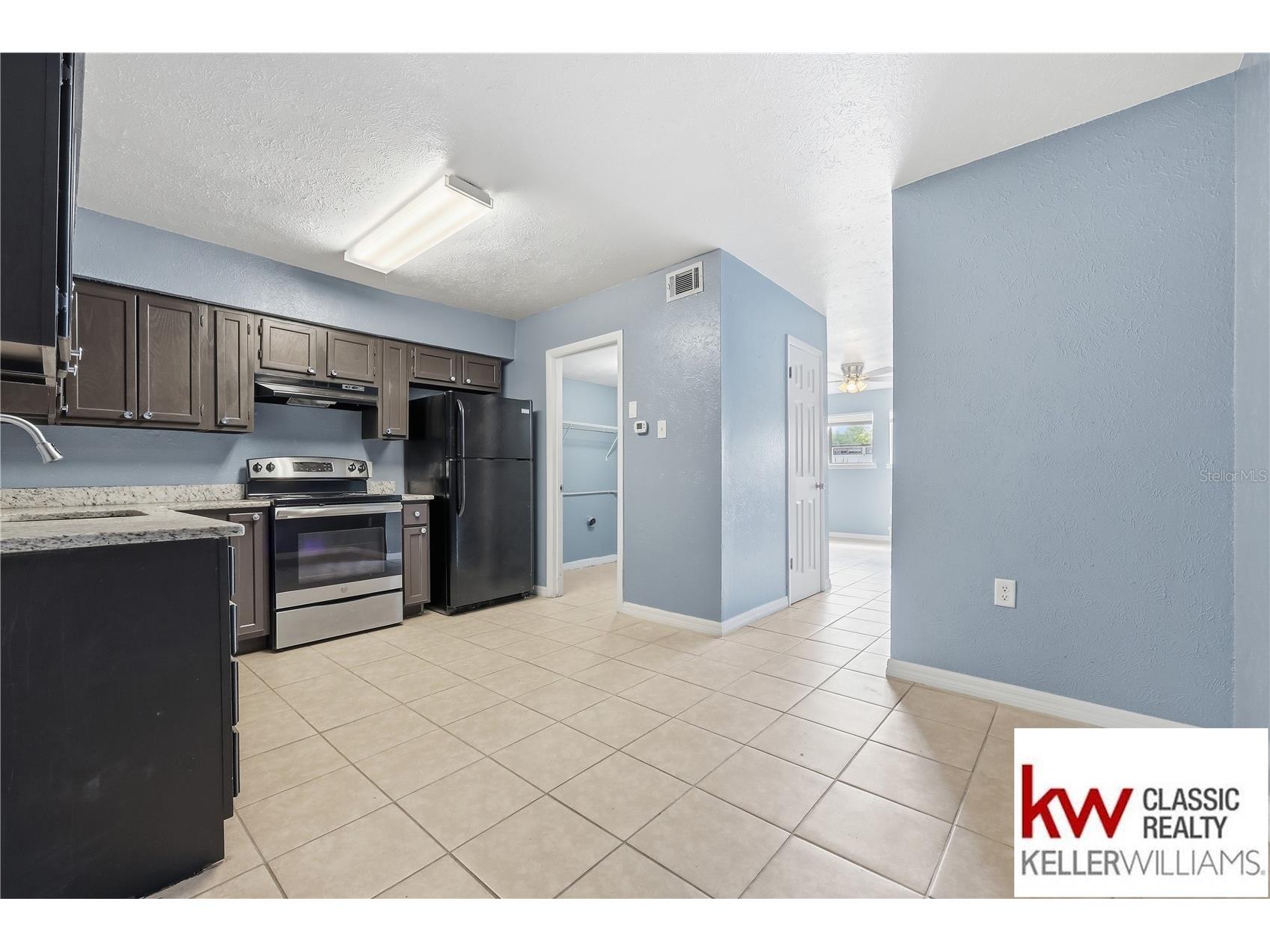 3918 Crayrich Circle #C2 Orlando FL 32839 O6398709 image10