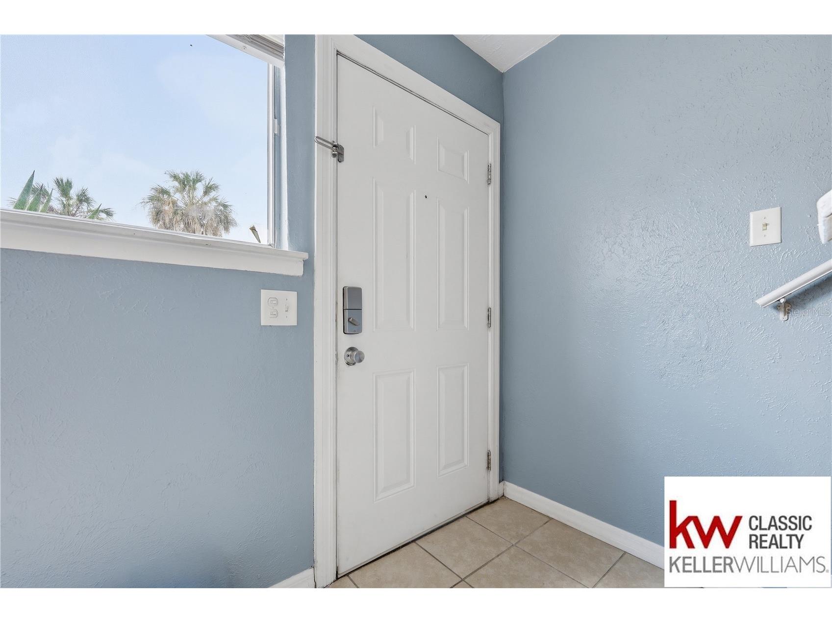 3918 Crayrich Circle #C2 Orlando FL 32839 O6398709 image4