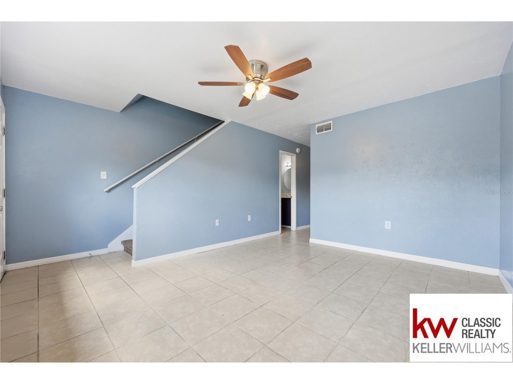3918 Crayrich Circle #C2 Orlando FL 32839 O6398709 image6