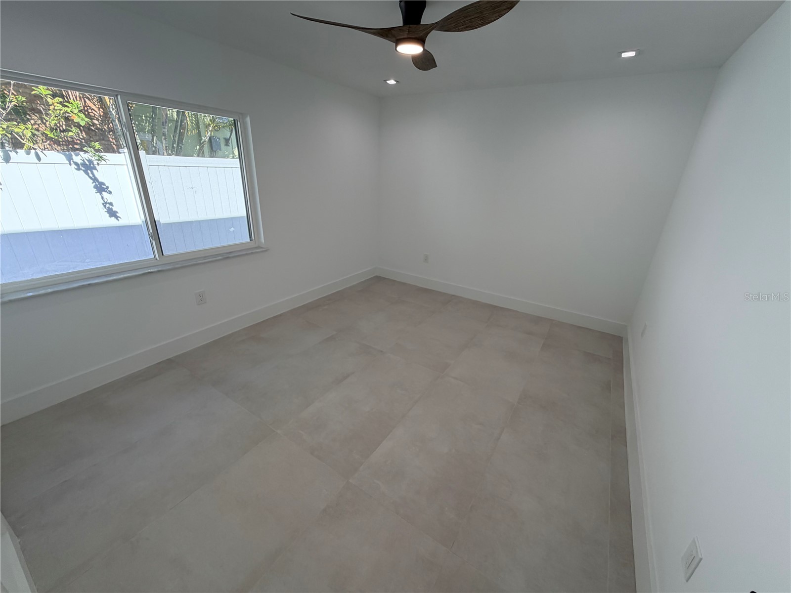 3918 Doral Drive Tampa FL 33634 TB8478990 image16