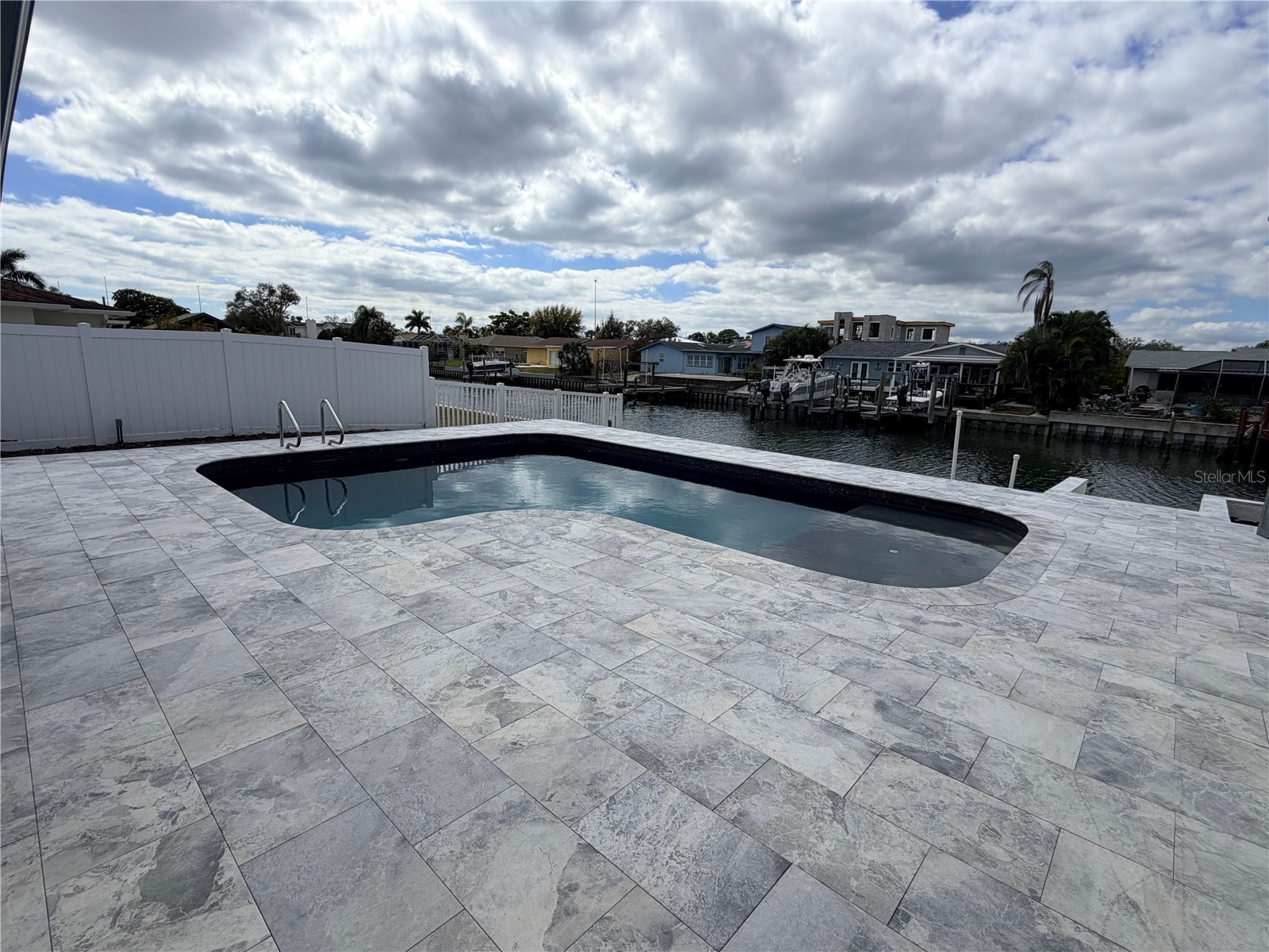 3918 Doral Drive Tampa FL 33634 TB8478990 image20