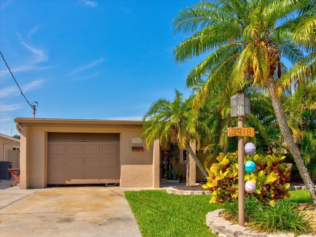 3918 Floramar Terrace New Port Richey FL 34652 - GULF OF MEXICO U8248879 image1