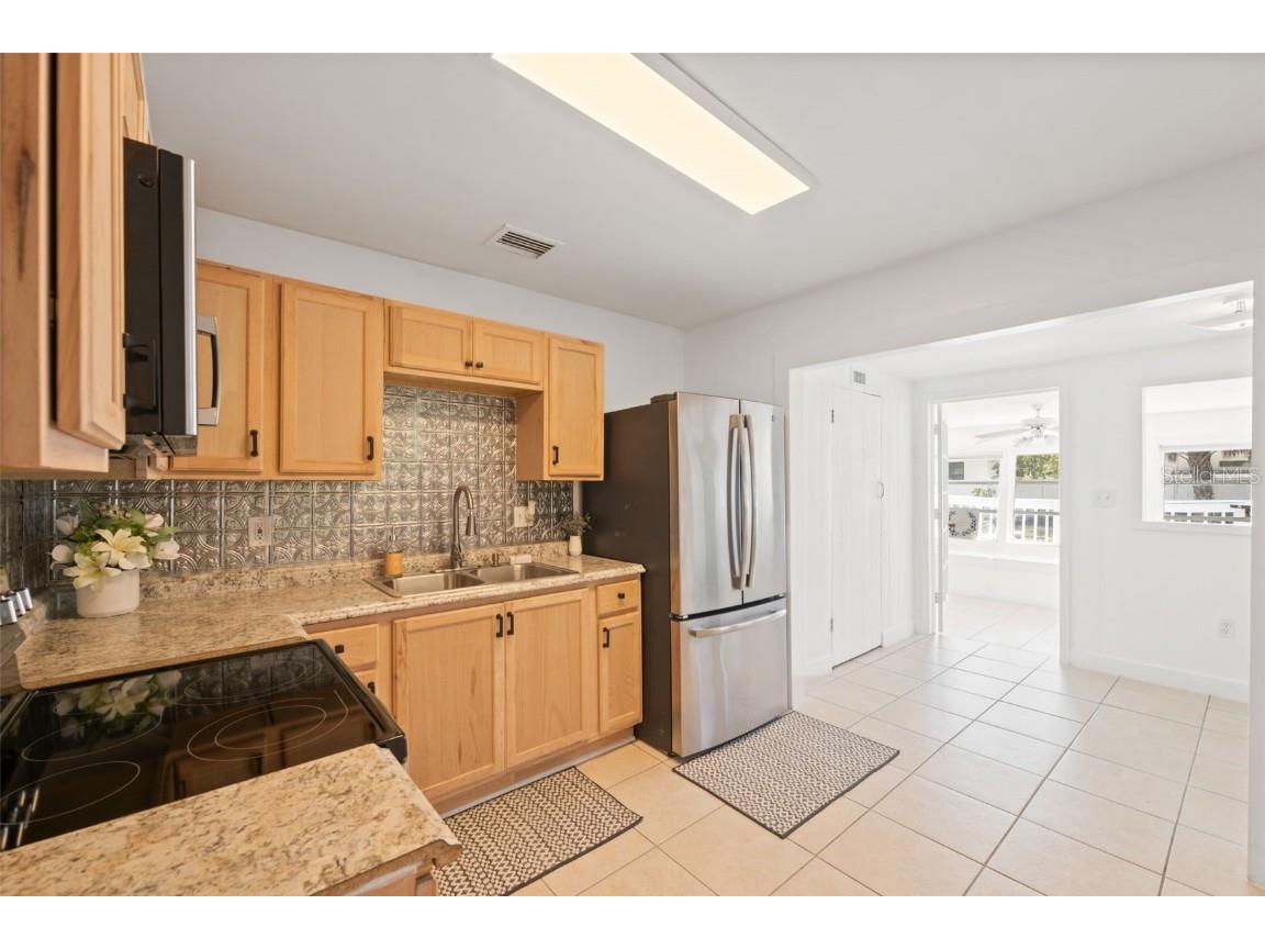 3918 W Fig Street Tampa FL 33609 TB8324485 image8