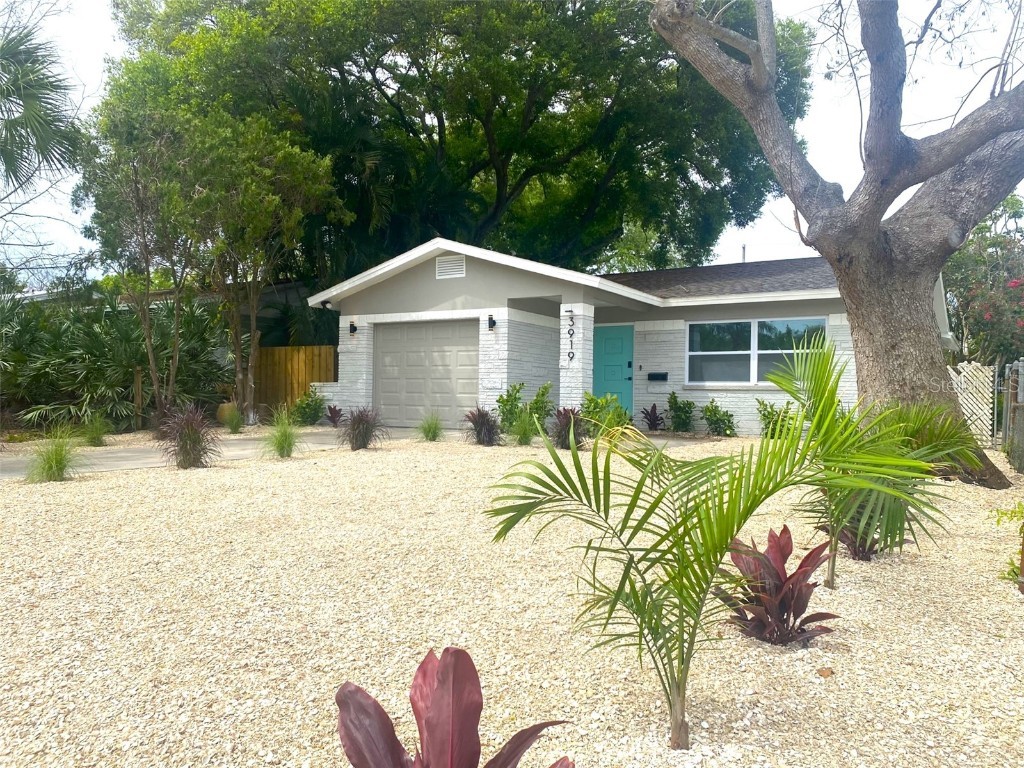 3919 11th Avenue N Saint Petersburg FL 33713 U8237137 image1