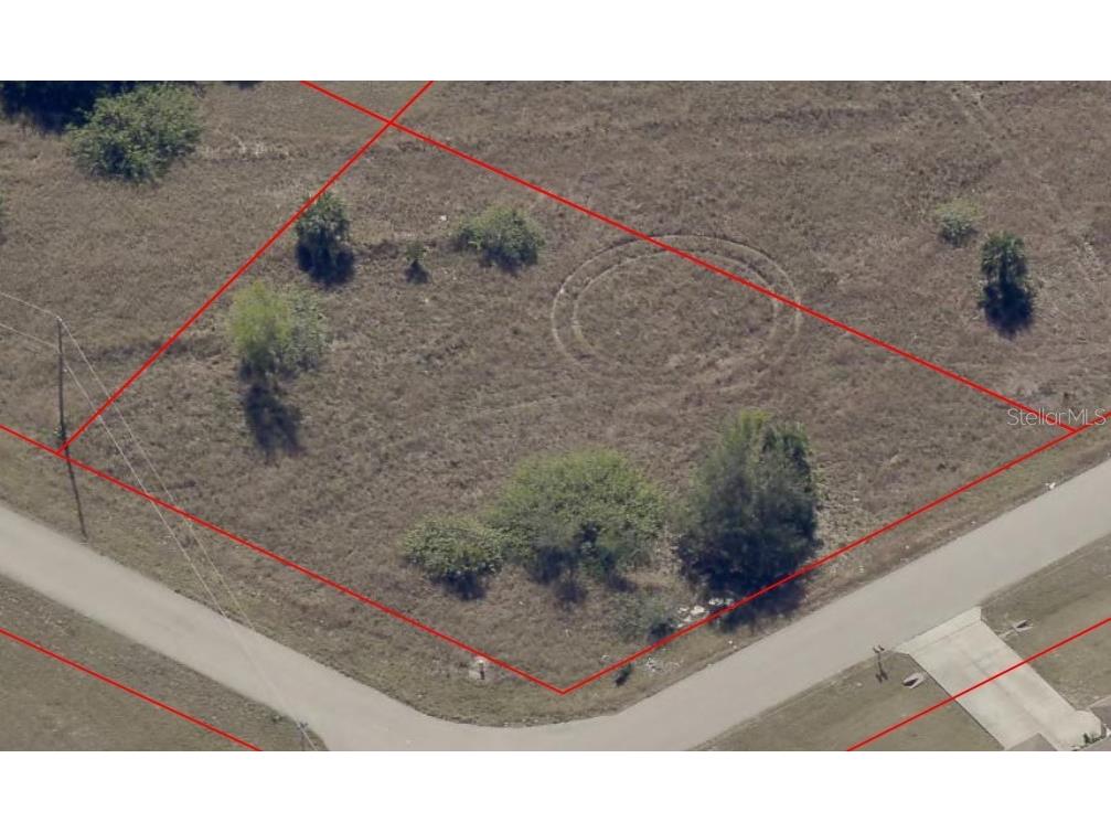 3919 23rd Street W Lehigh Acres FL 33971 U8237317 image1