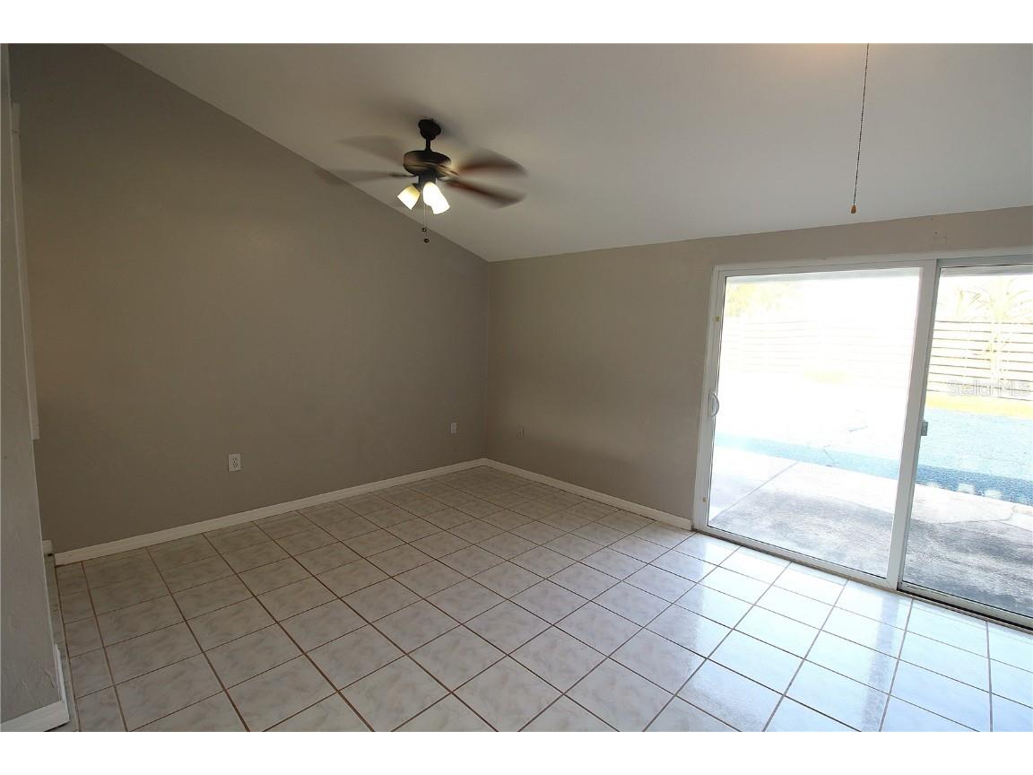 3919 27th Parkway #3919 Sarasota FL 34235 A4675621 image11