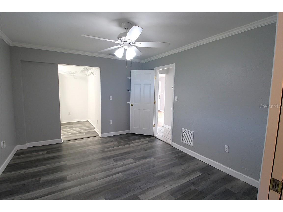 3919 27th Parkway #3919 Sarasota FL 34235 A4675621 image13