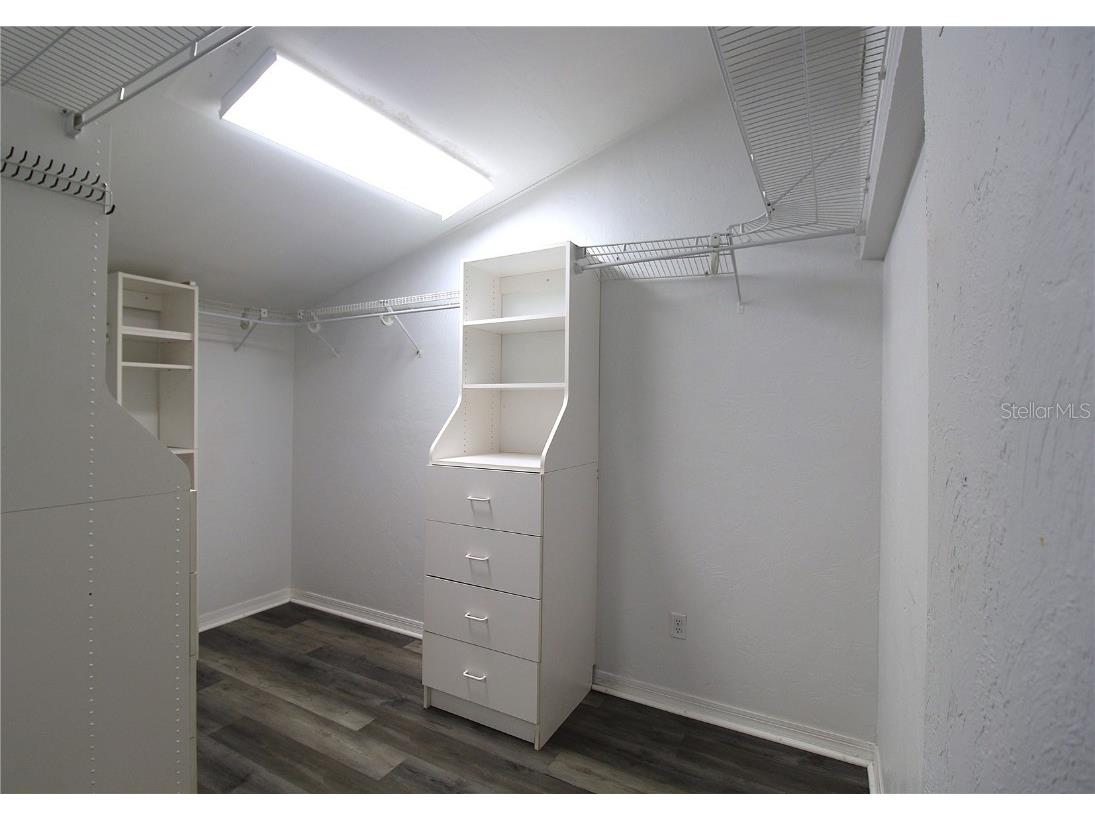 3919 27th Parkway #3919 Sarasota FL 34235 A4675621 image15