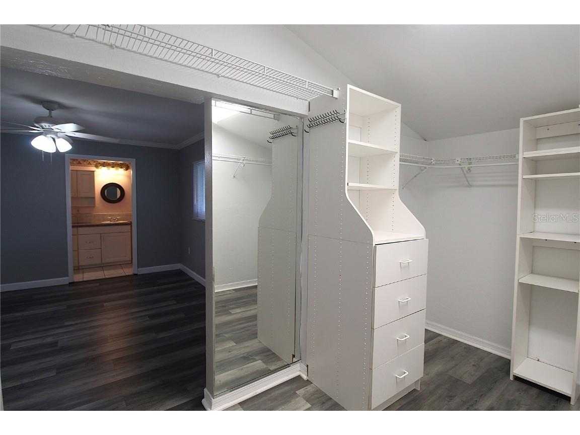 3919 27th Parkway #3919 Sarasota FL 34235 A4675621 image16