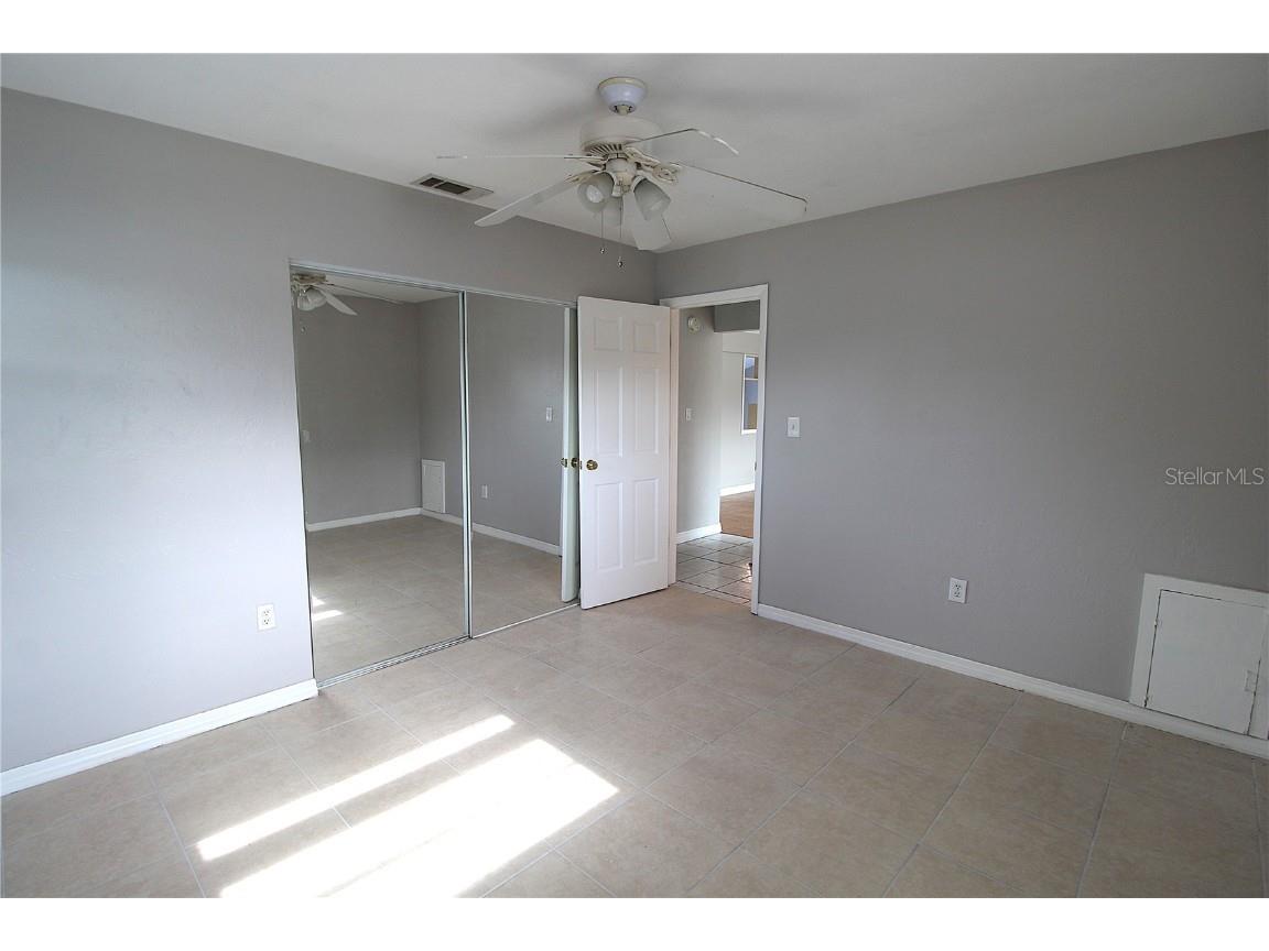 3919 27th Parkway #3919 Sarasota FL 34235 A4675621 image19