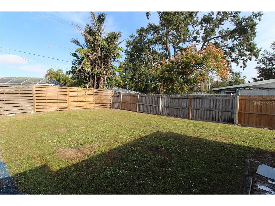 3919 27th Parkway #3919 Sarasota FL 34235 A4675621 image25