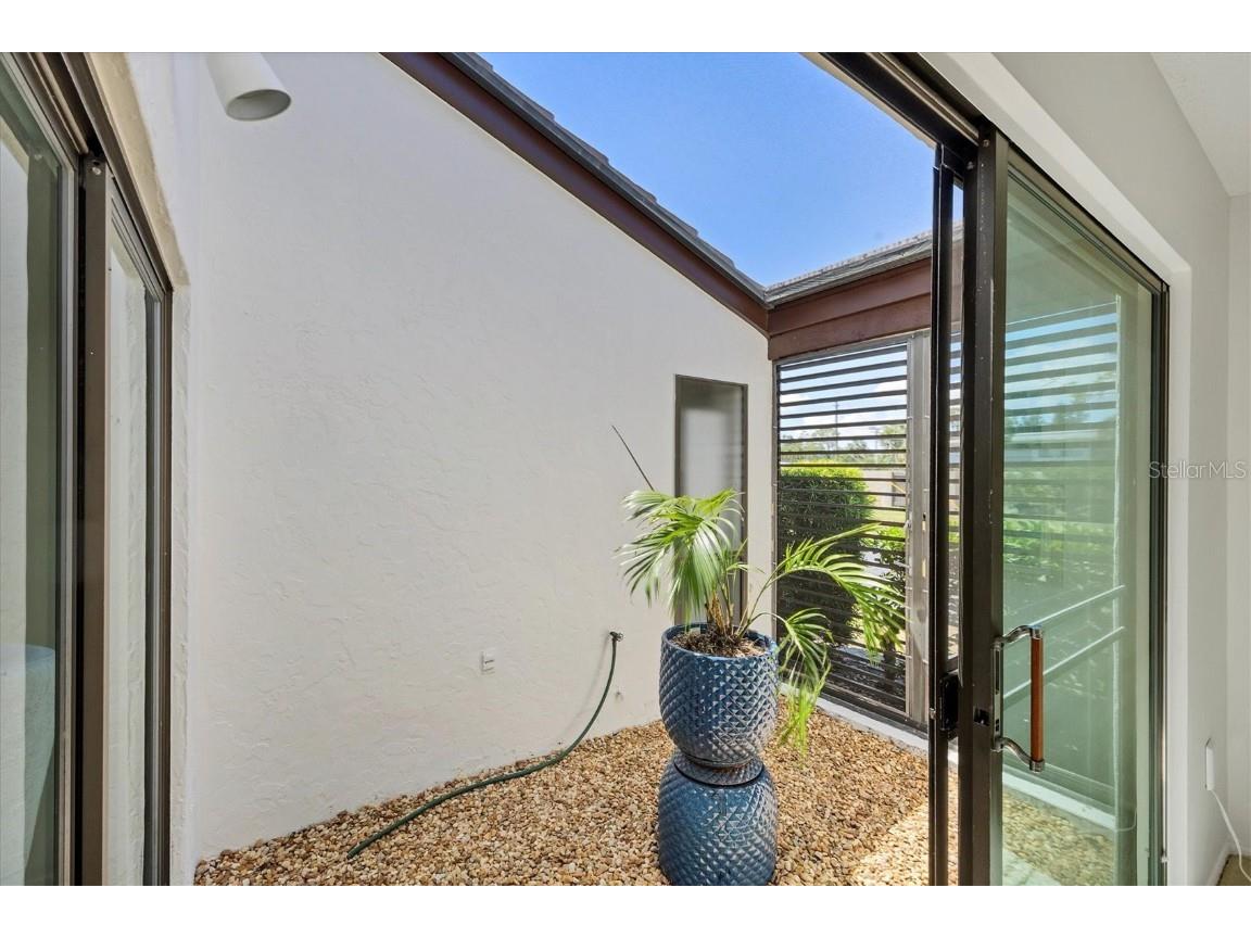 3919 Glen Oaks Manor Drive Sarasota FL 34232 A4652669 image16