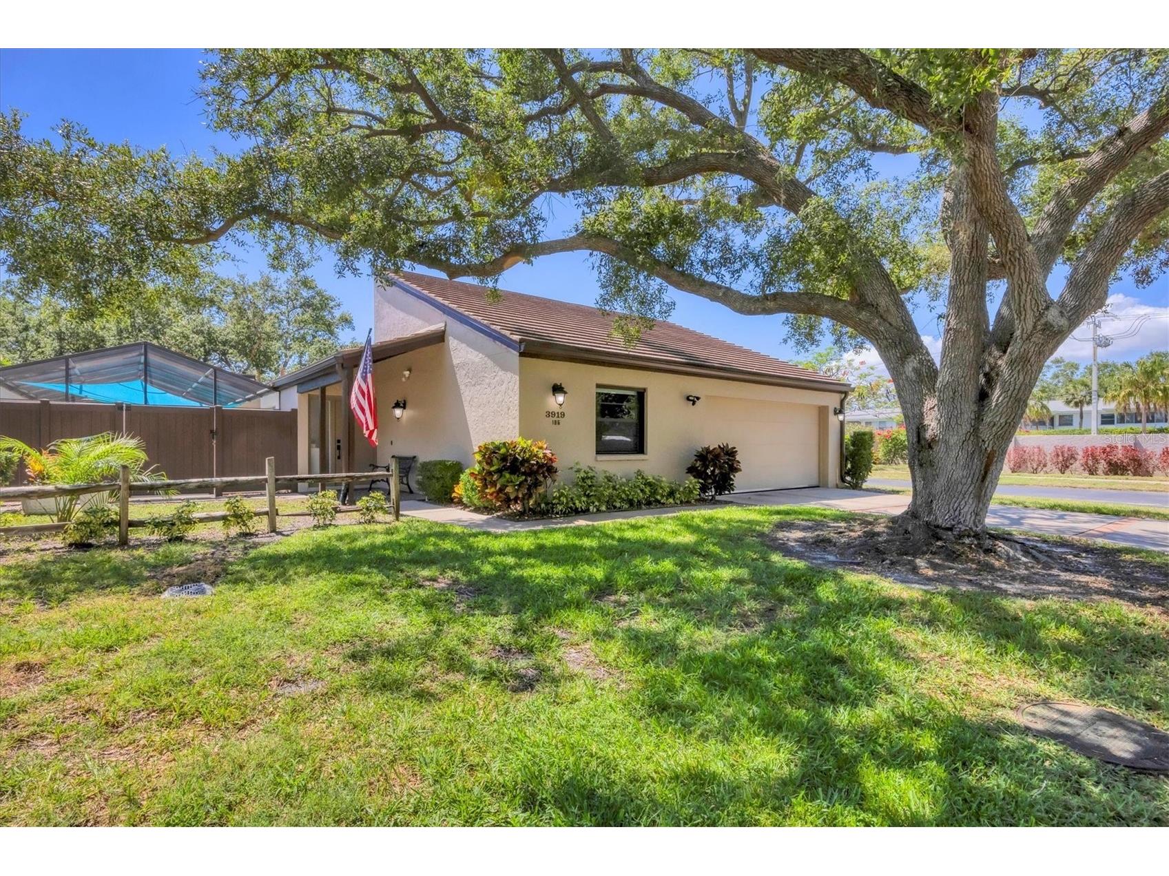 3919 Glen Oaks Manor Drive Sarasota FL 34232 A4683587 image39