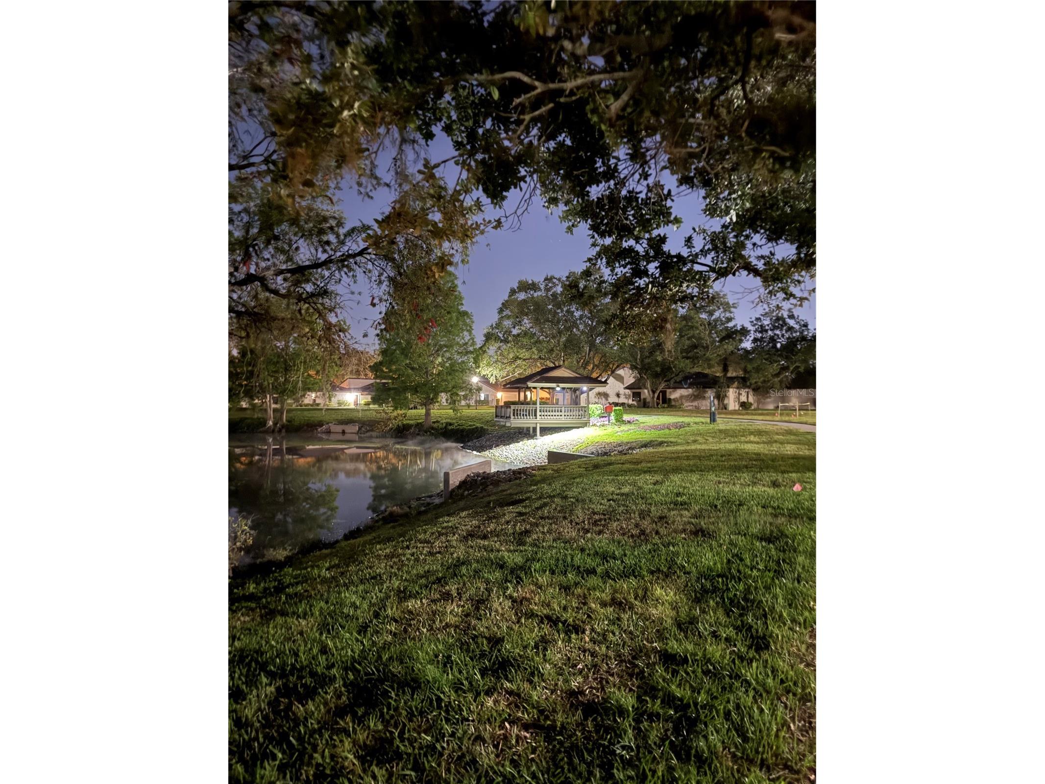 3919 Glen Oaks Manor Drive Sarasota FL 34232 A4683587 image4