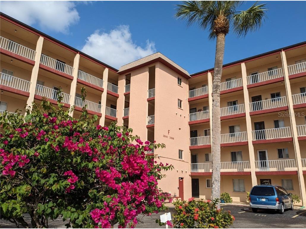 3919 Lake Bayshore Drive #F-308 Bradenton FL 34205 A4582047 image1