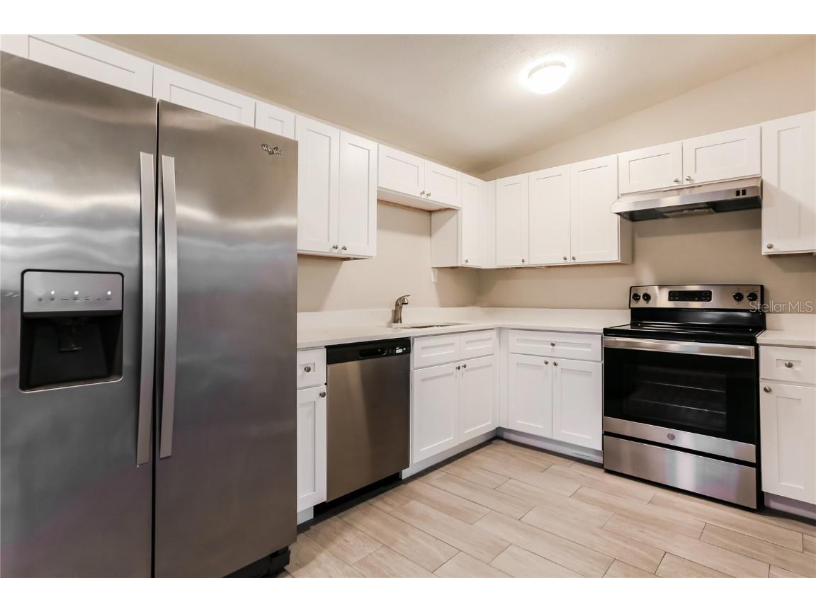 3919 Longhorn Drive Sarasota FL 34233 O6356005 image4