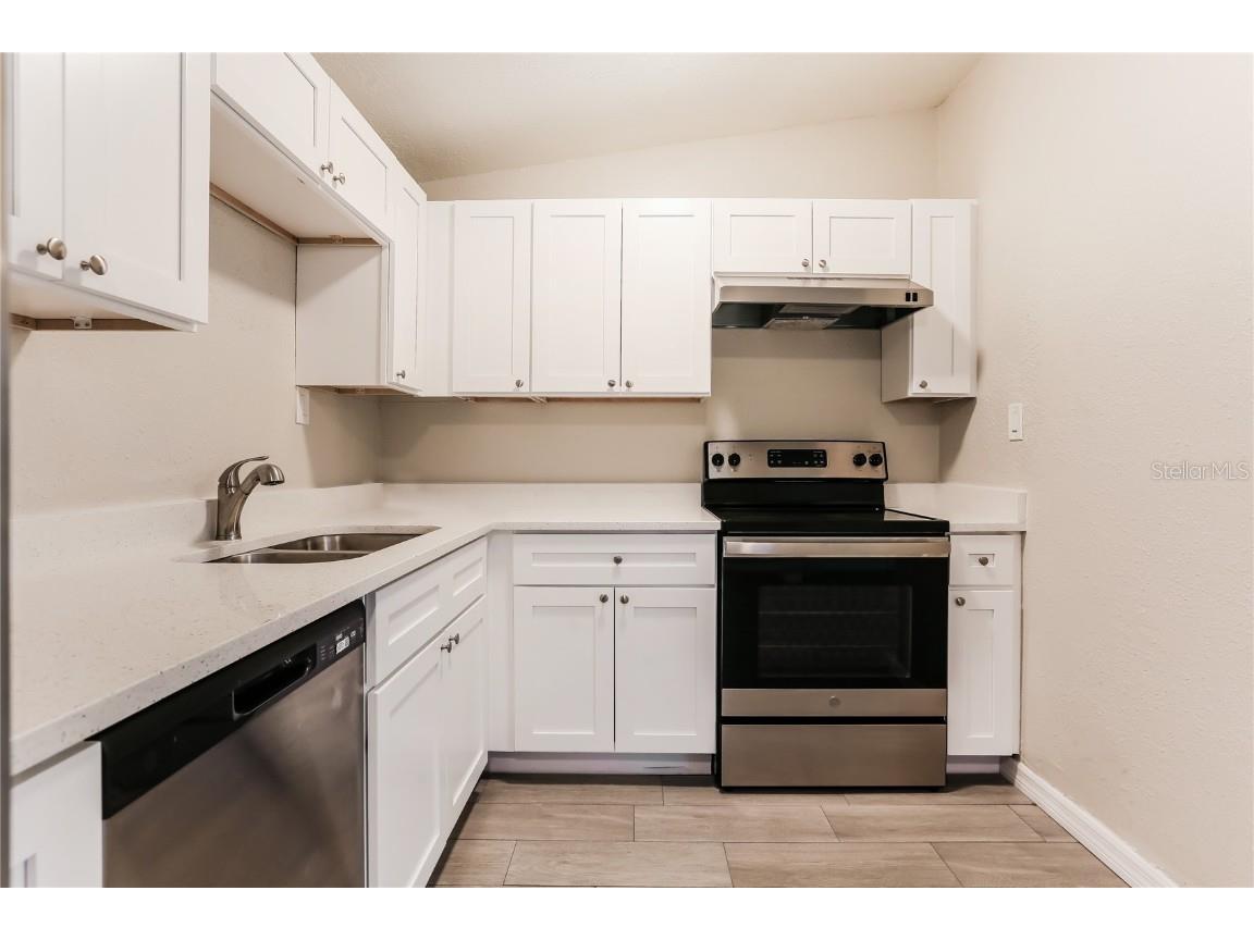 3919 Longhorn Drive Sarasota FL 34233 O6356005 image5