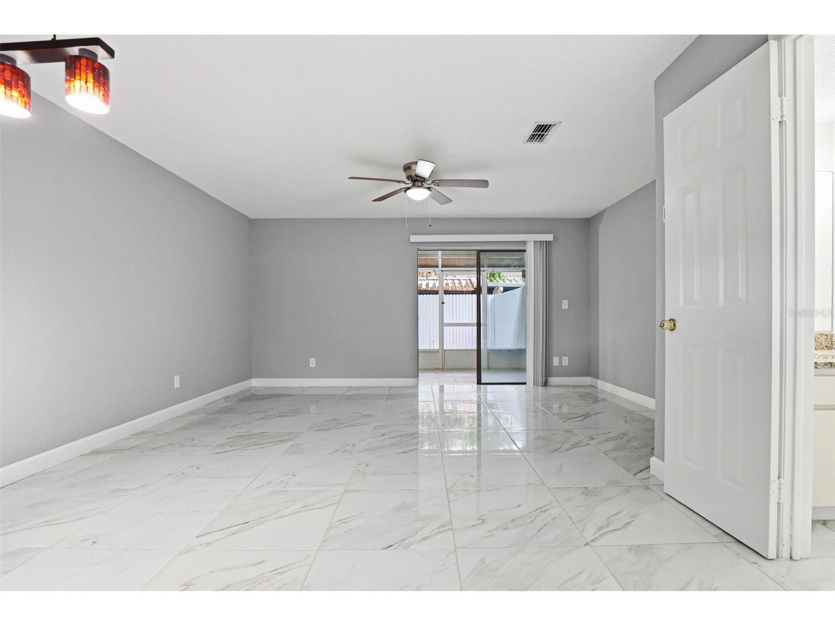 3919 Pine Limb Court Tampa FL 33614 TB8491521 image19