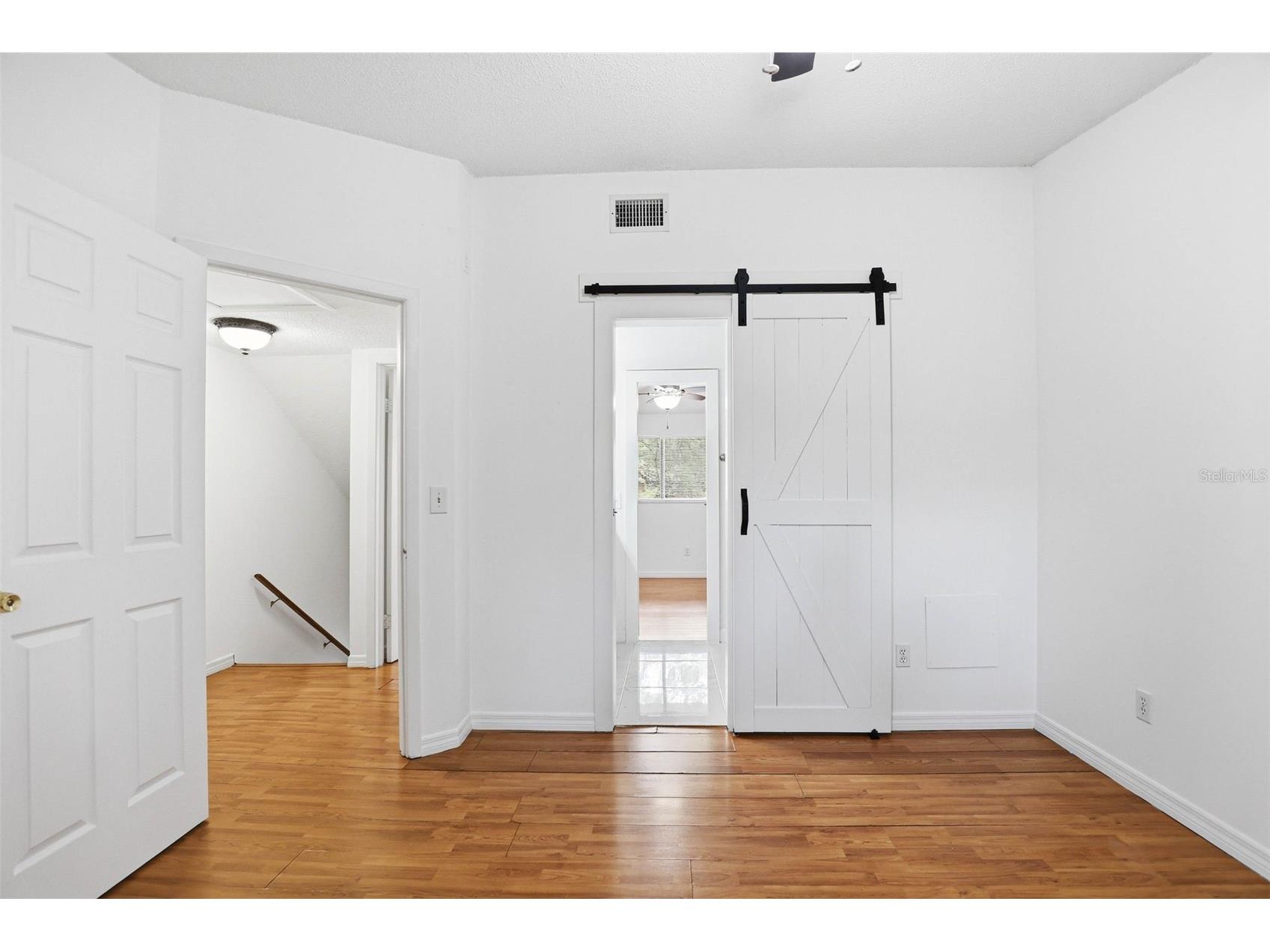 3919 Pine Limb Court Tampa FL 33614 TB8491521 image27