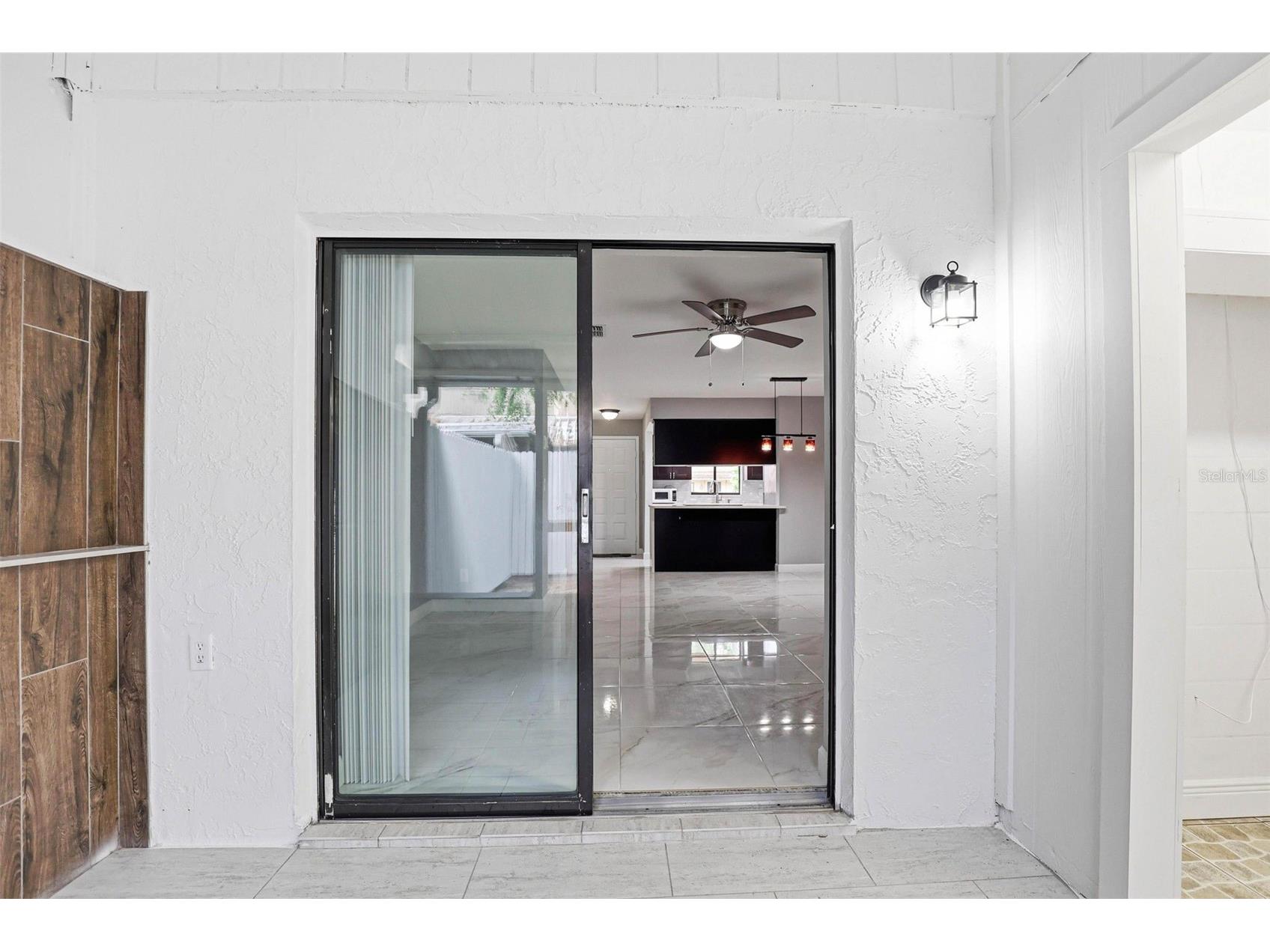 3919 Pine Limb Court Tampa FL 33614 TB8491521 image38