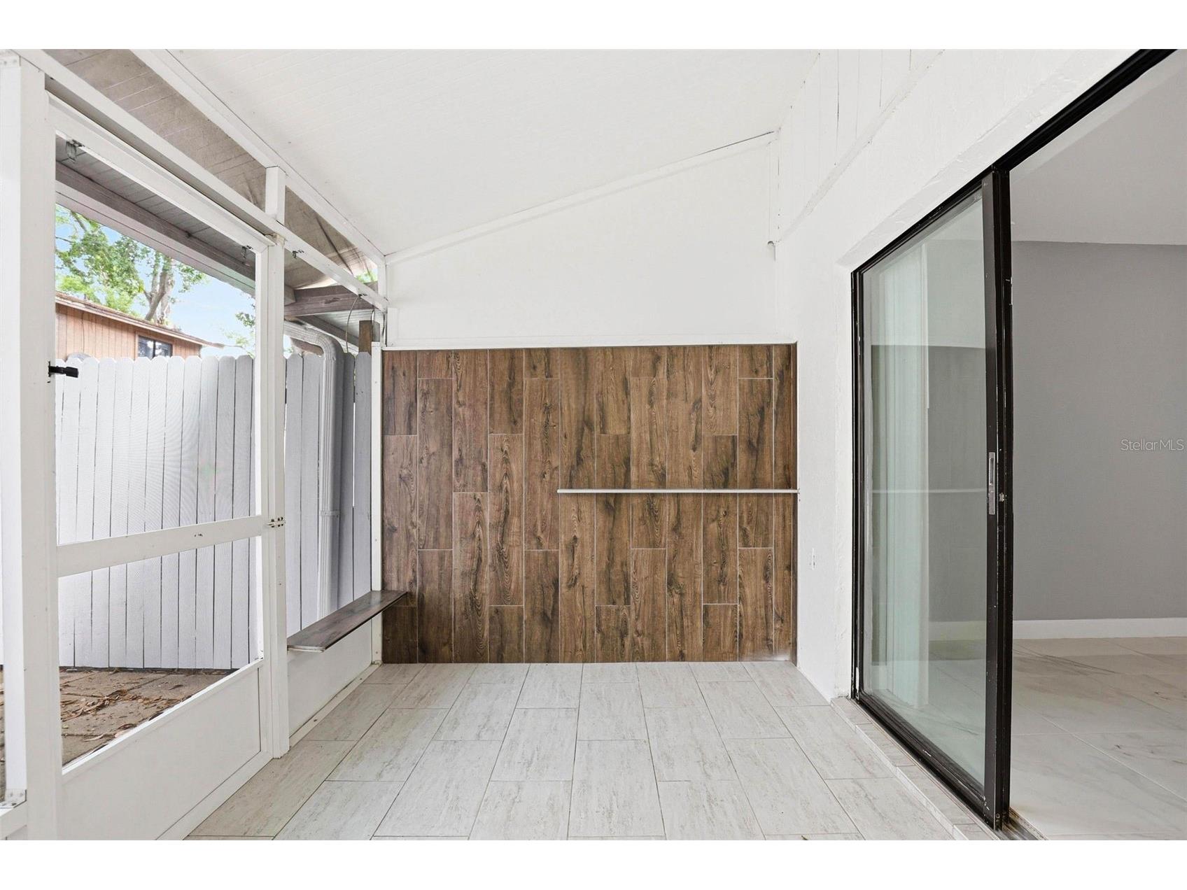 3919 Pine Limb Court Tampa FL 33614 TB8491521 image40