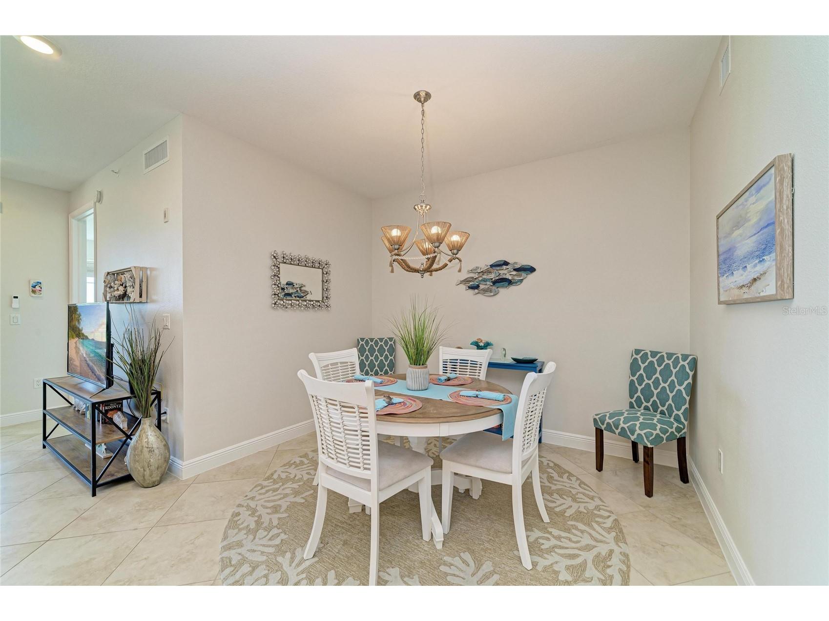 392 Aruba Circle #102 Bradenton FL 34209 A4692888 image14