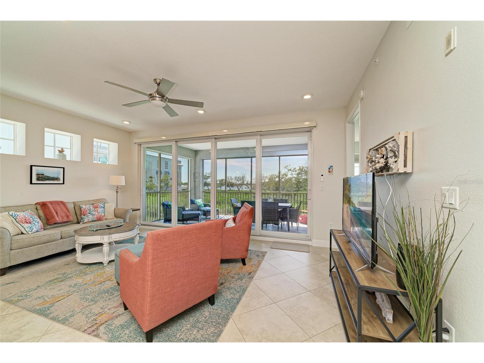392 Aruba Circle #102 Bradenton FL 34209 A4692888 image16
