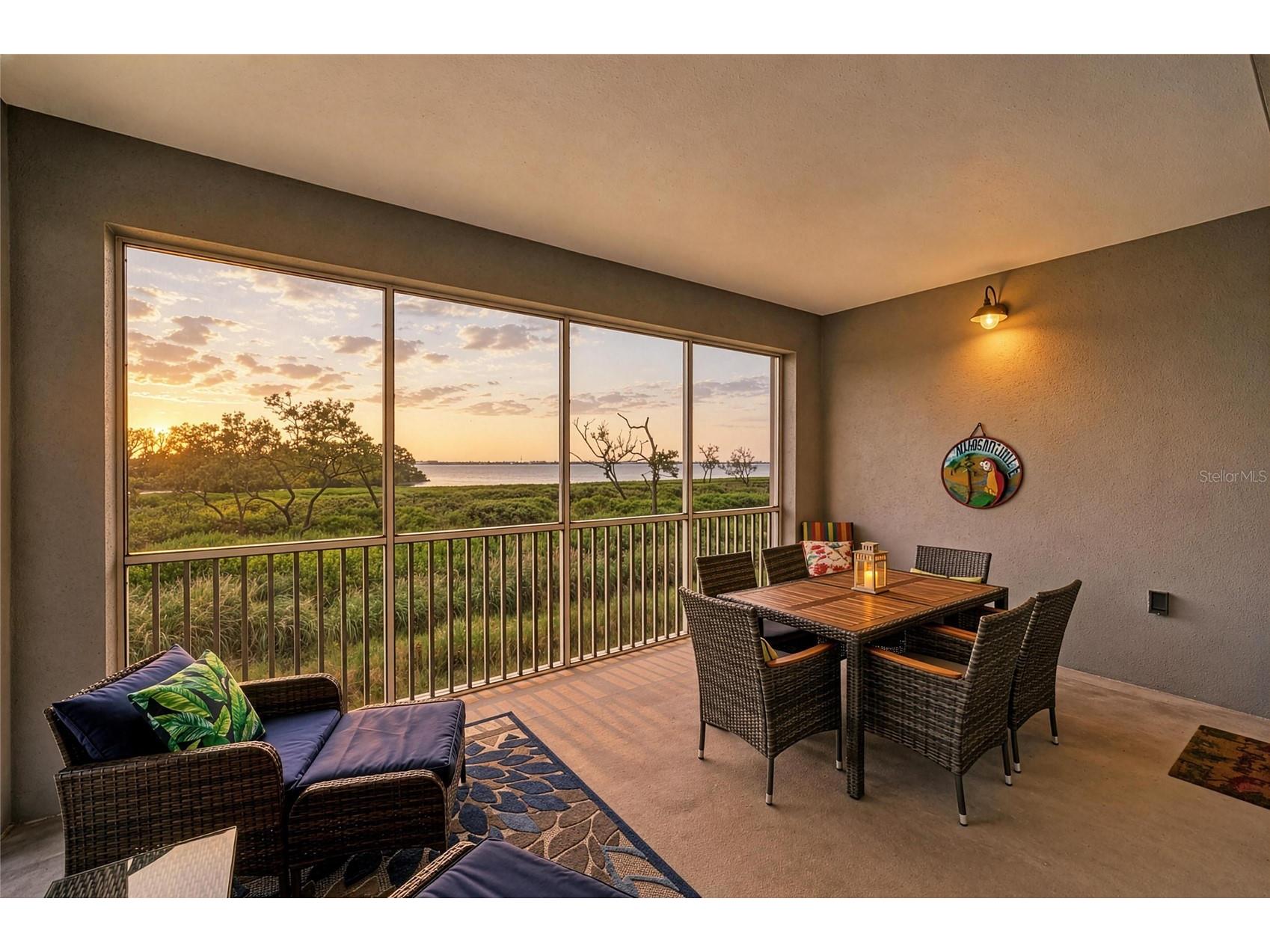 392 Aruba Circle #102 Bradenton FL 34209 A4692888 image2