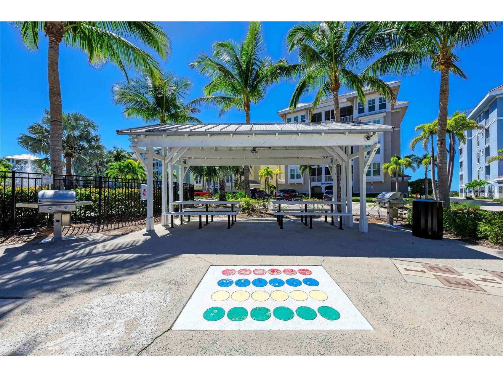 392 Aruba Circle #102 Bradenton FL 34209 A4692888 image47