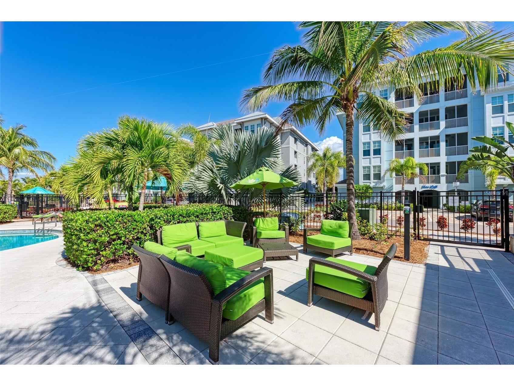 392 Aruba Circle #102 Bradenton FL 34209 A4692888 image50