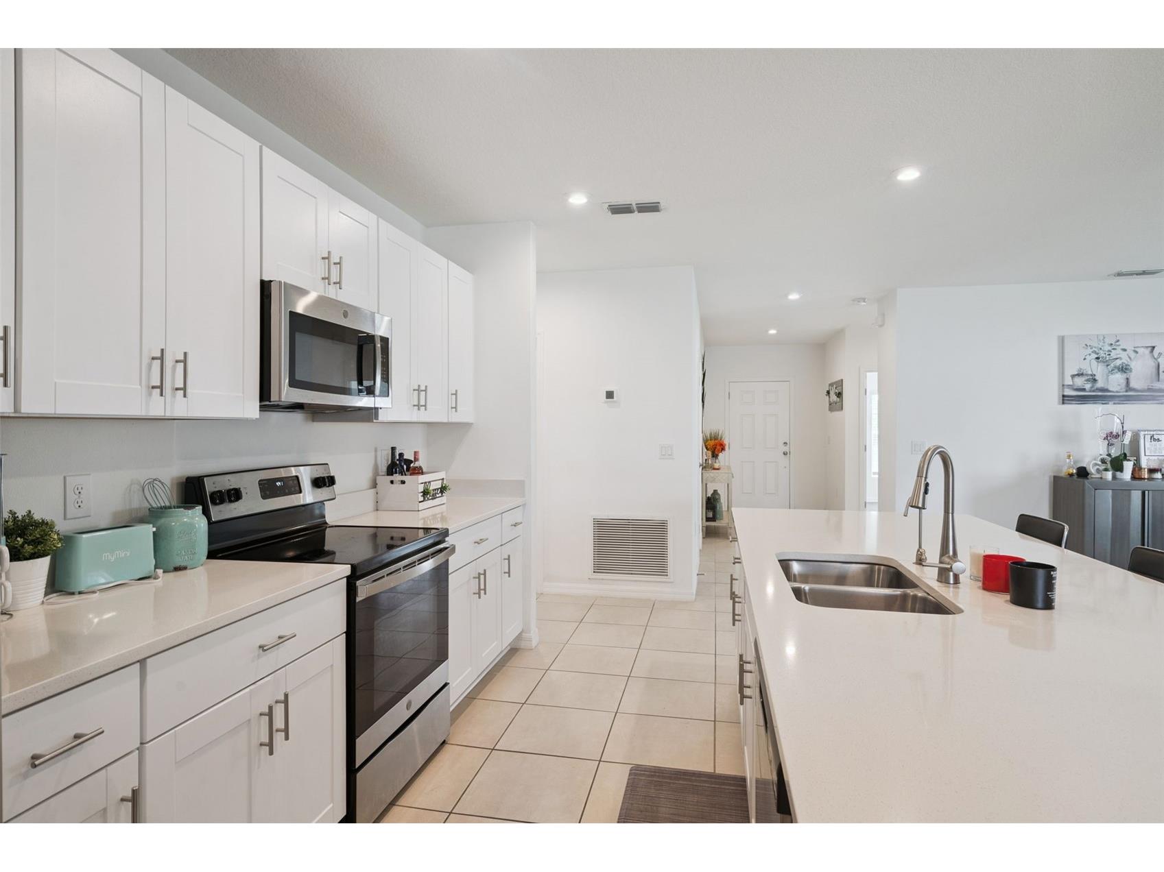 392 Citrine Loop Kissimmee FL 34758 S5148295 image9