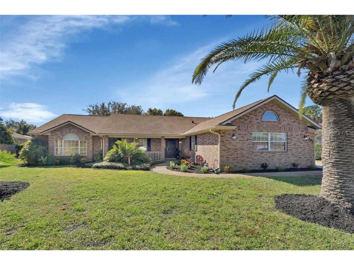 392 Glen Abbey Lane Debary FL 32713 V4939797 image1