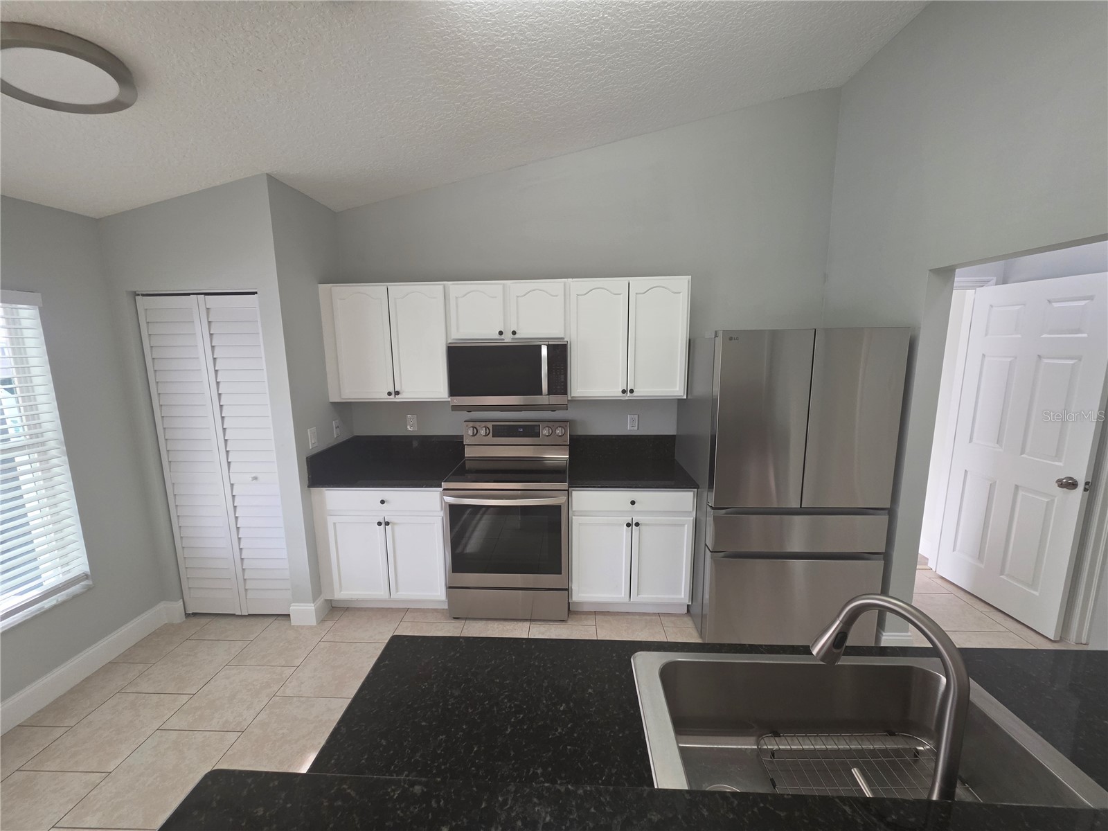 392 SW Tahoe Court Port Saint Lucie FL 34953 O6403646 image11