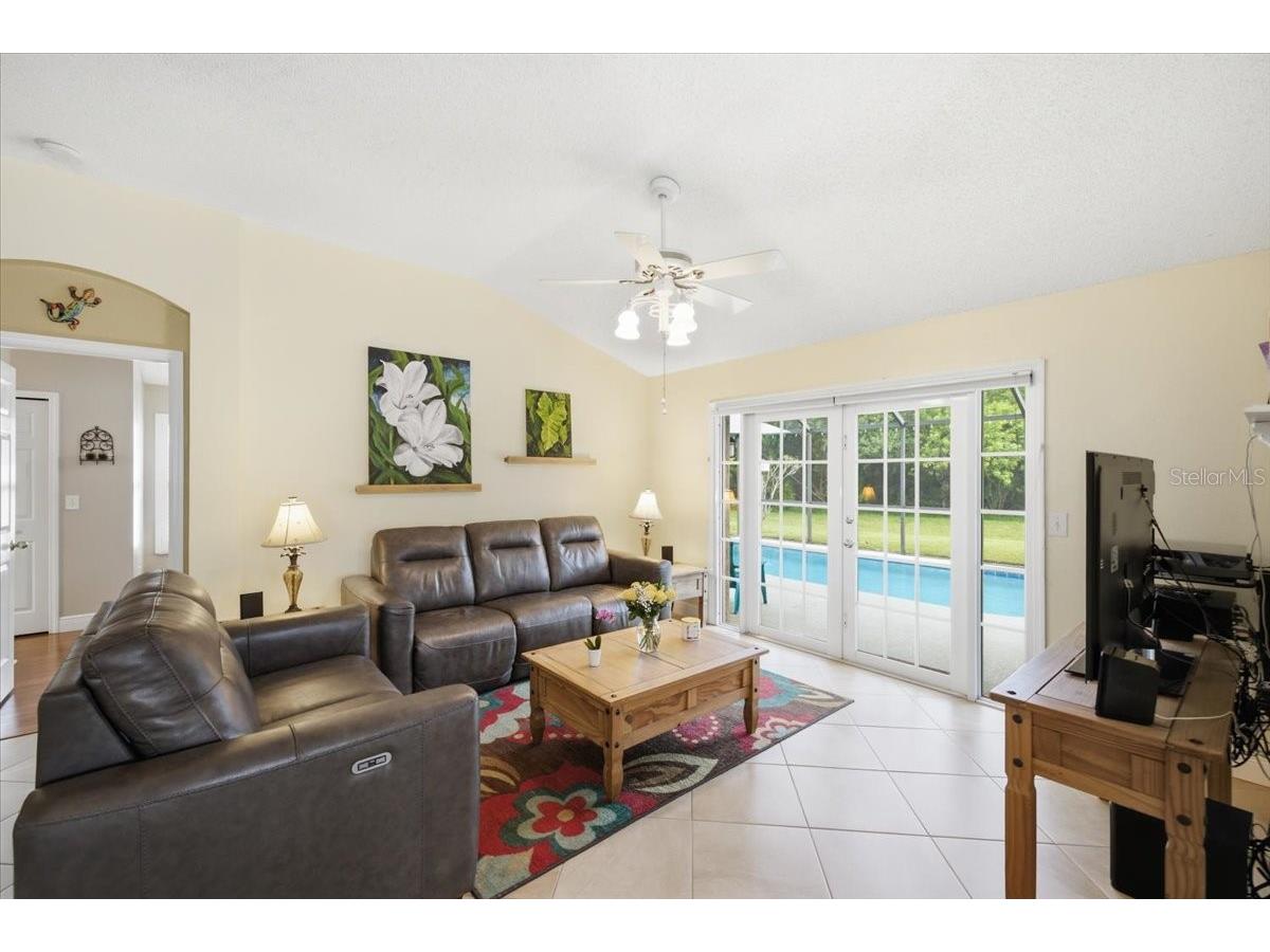 392 Tavernier Circle Oldsmar FL 34677 TB8521472 image21