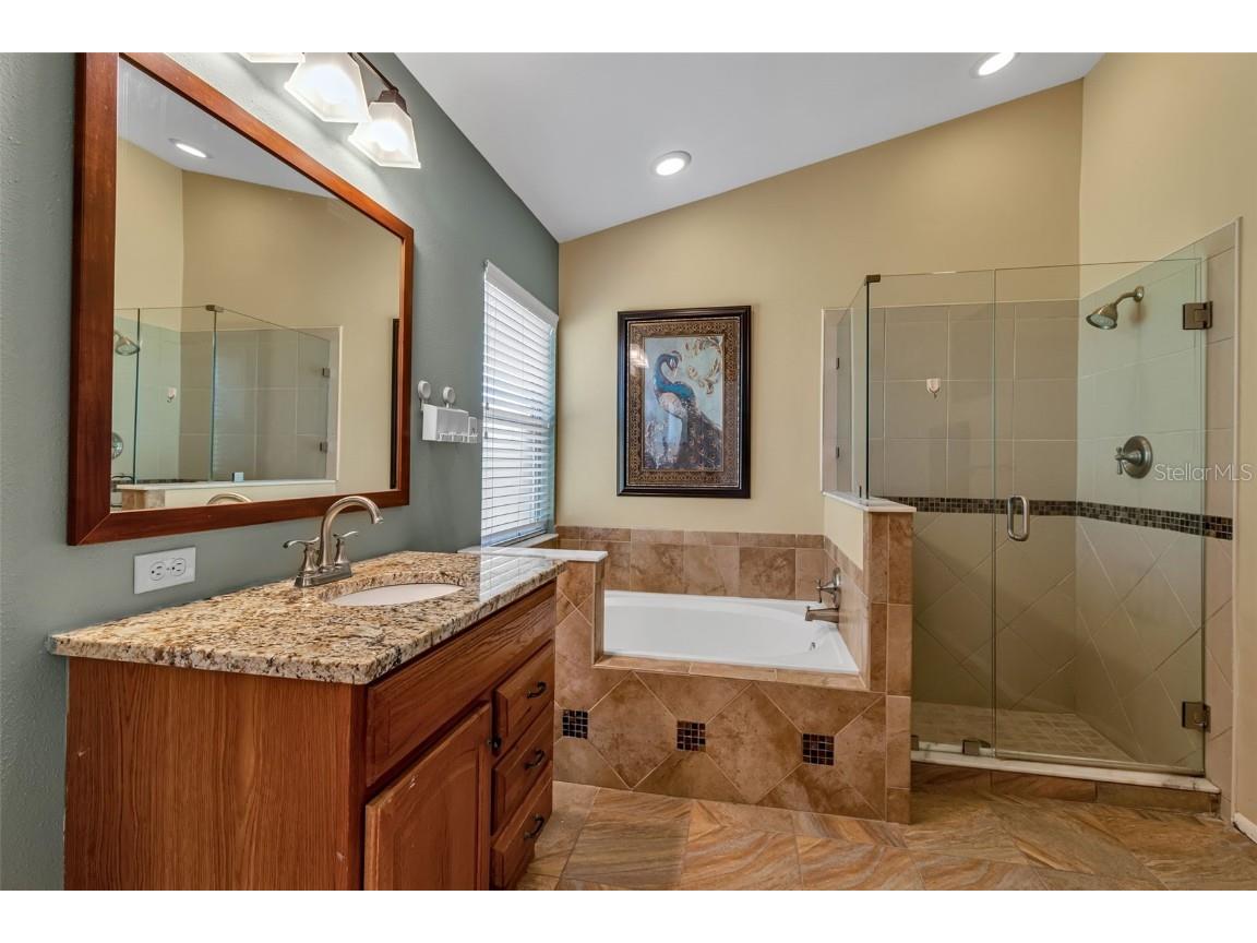 3920 52nd Drive W Bradenton FL 34210 A4669366 image24