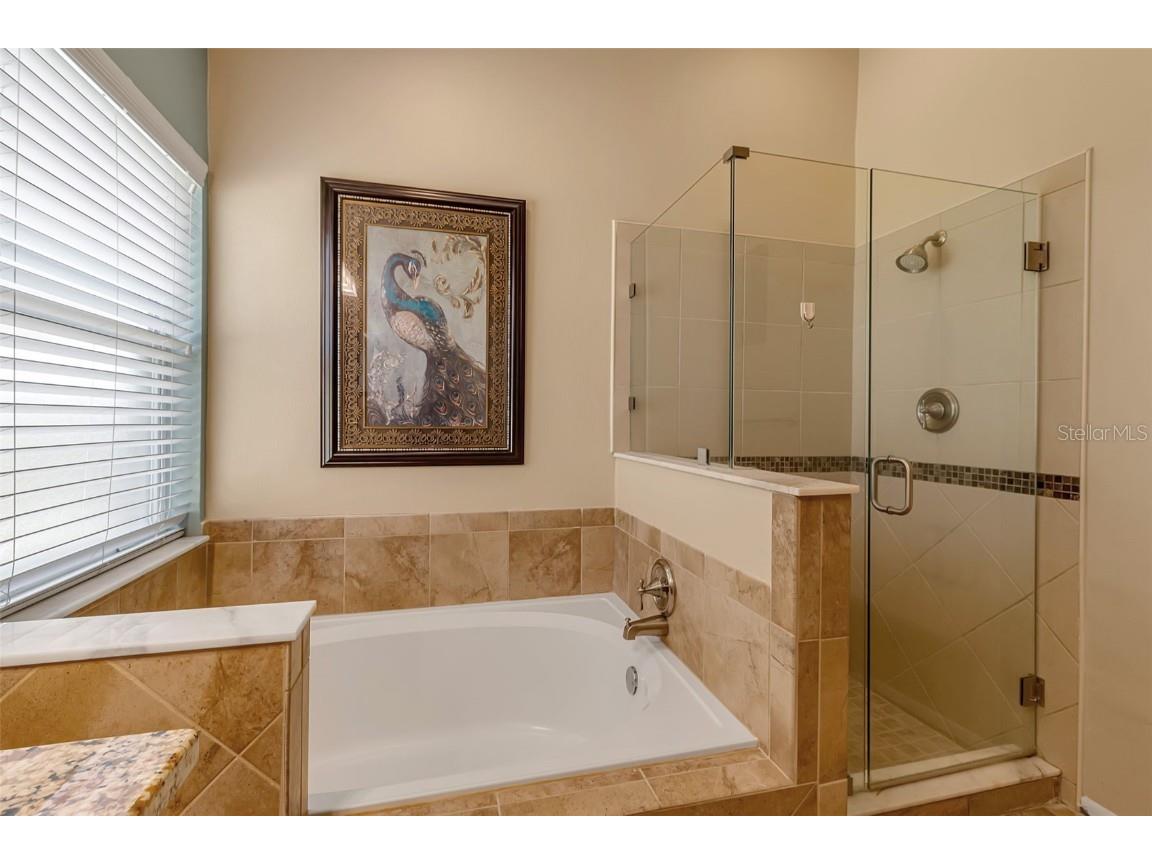 3920 52nd Drive W Bradenton FL 34210 A4669366 image26