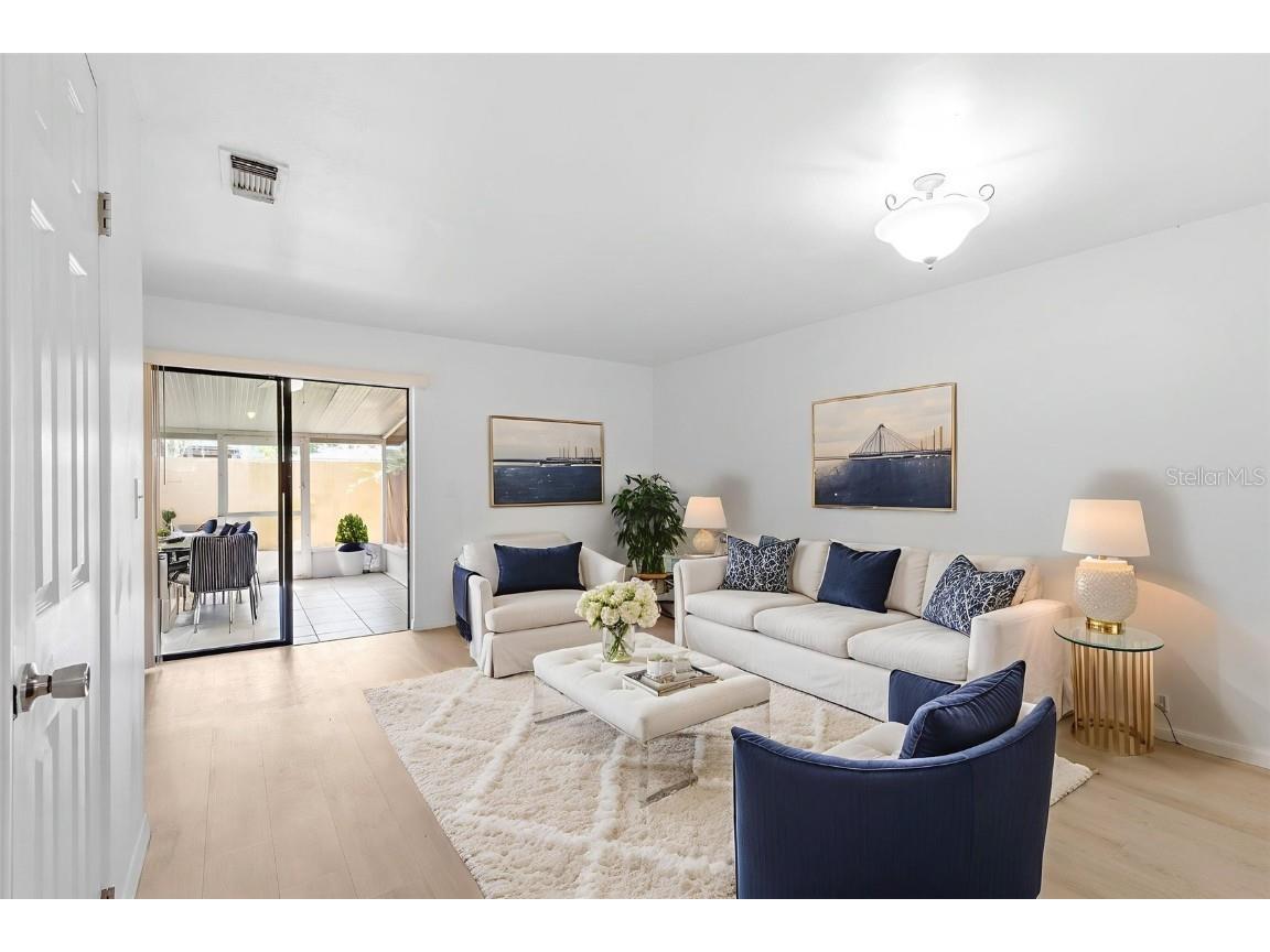 3920 Cedar Limb Court Tampa FL 33614 TB8412163 image4