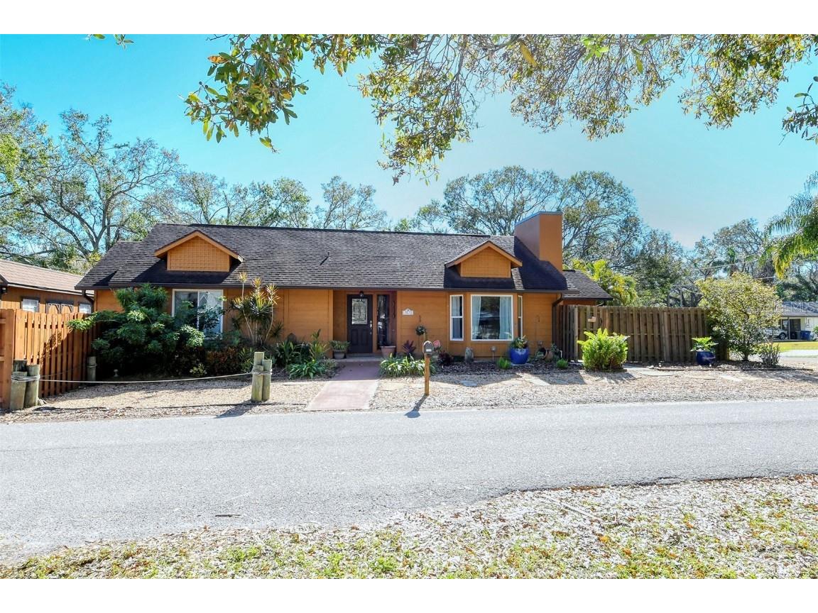 3920 Jamaica Street Sarasota FL 34233 A4556928 image1