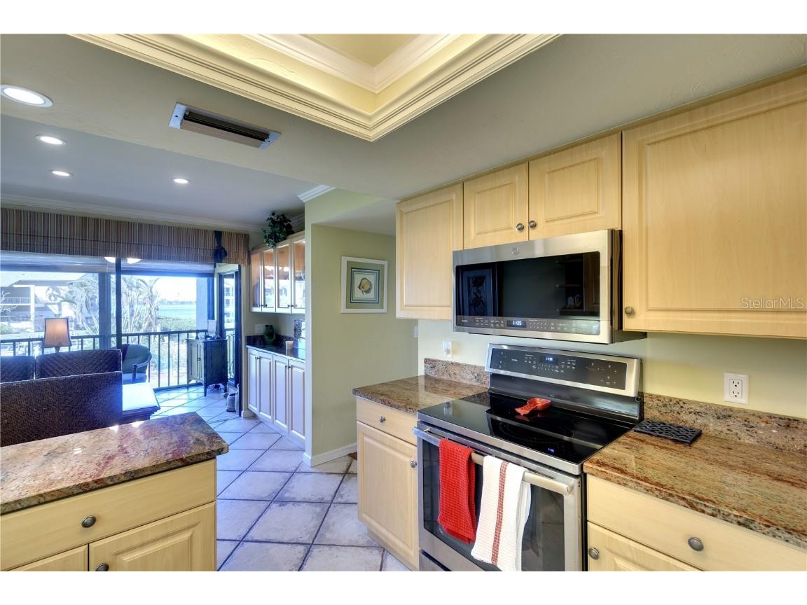 3920 Mariners Way #311C Cortez FL 34215 A4670984 image15