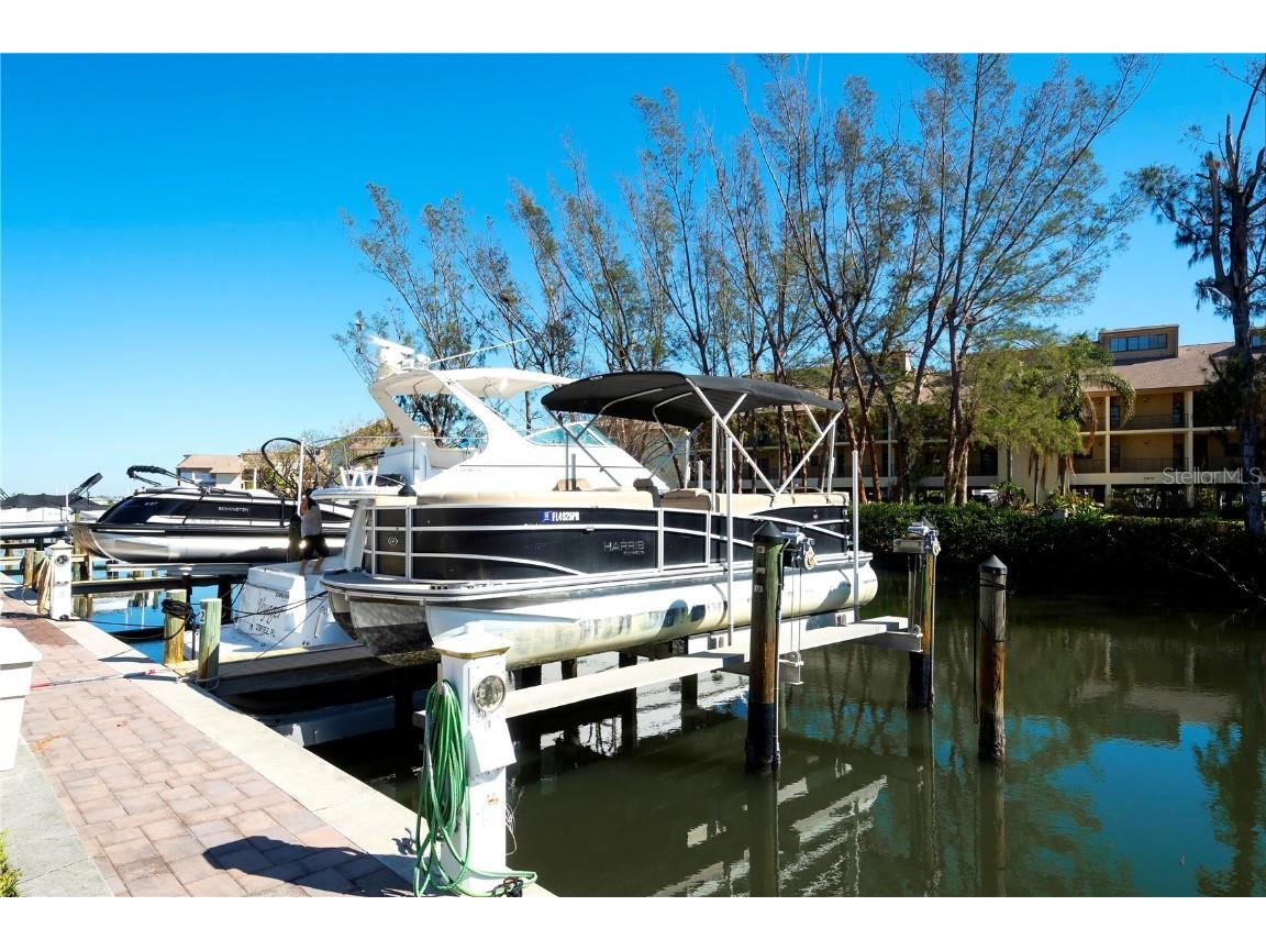 3920 Mariners Way #311C Cortez FL 34215 A4670984 image30