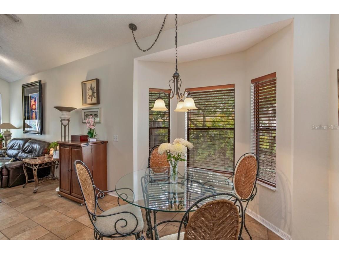 3920 Running Water Drive Orlando FL 32829 O6342854 image16