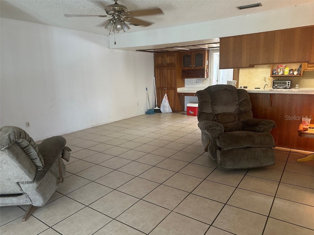 3920 Venetian Way Tampa FL 33634 TB8410353 image2