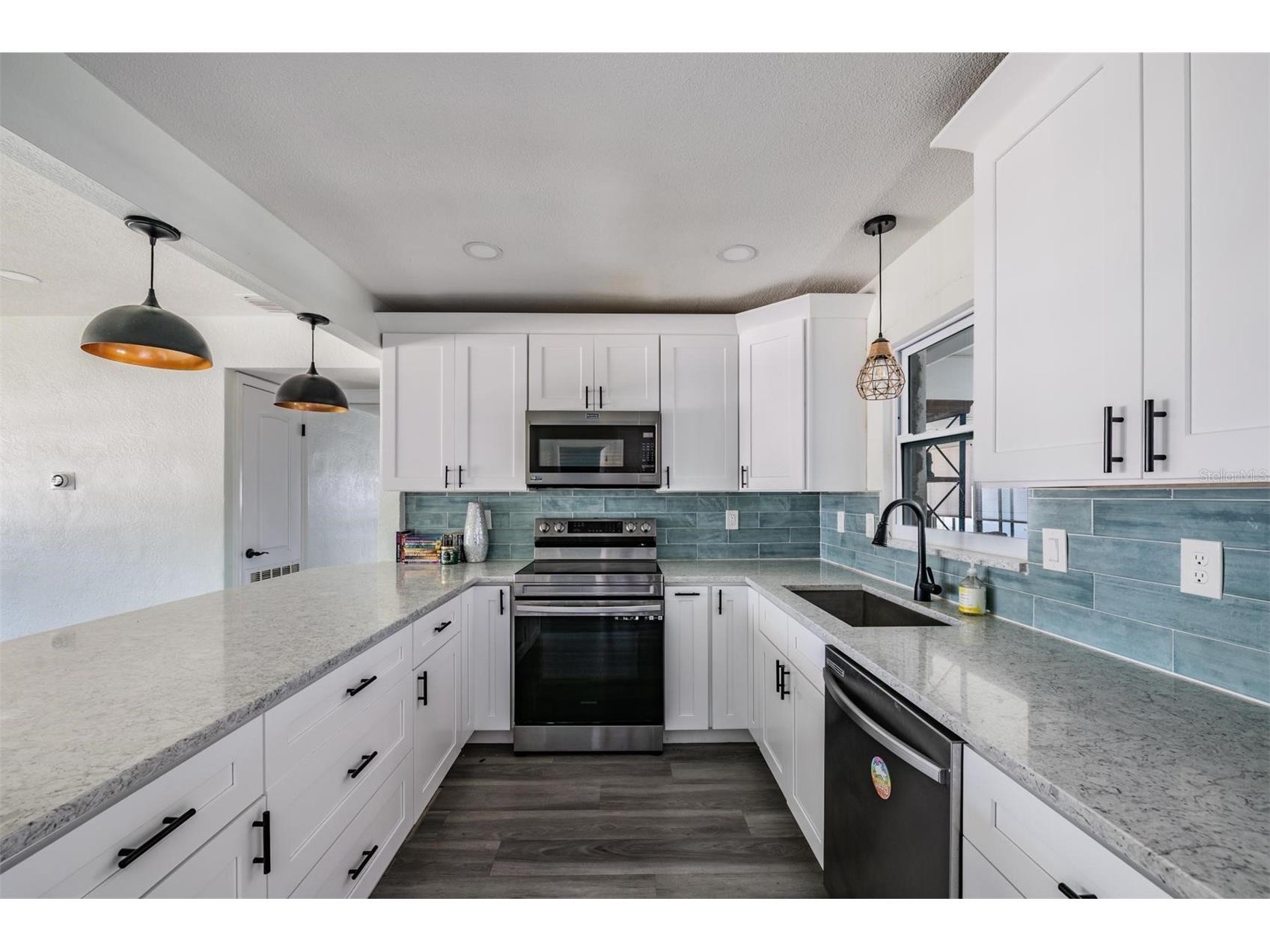 3920 Wahoo Drive SE Saint Petersburg FL 33705 TB8506442 image11