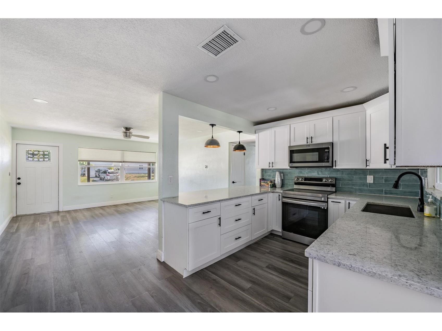 3920 Wahoo Drive SE Saint Petersburg FL 33705 TB8506442 image8
