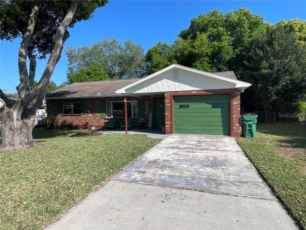 39203 3rd Avenue Zephyrhills FL 33542 U8235806 image1