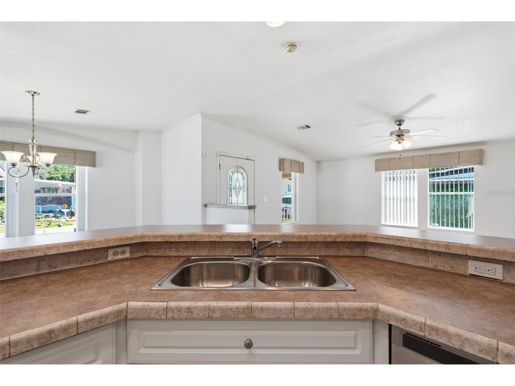 39206 Flora Avenue Zephyrhills FL 33542 TB8519766 image17