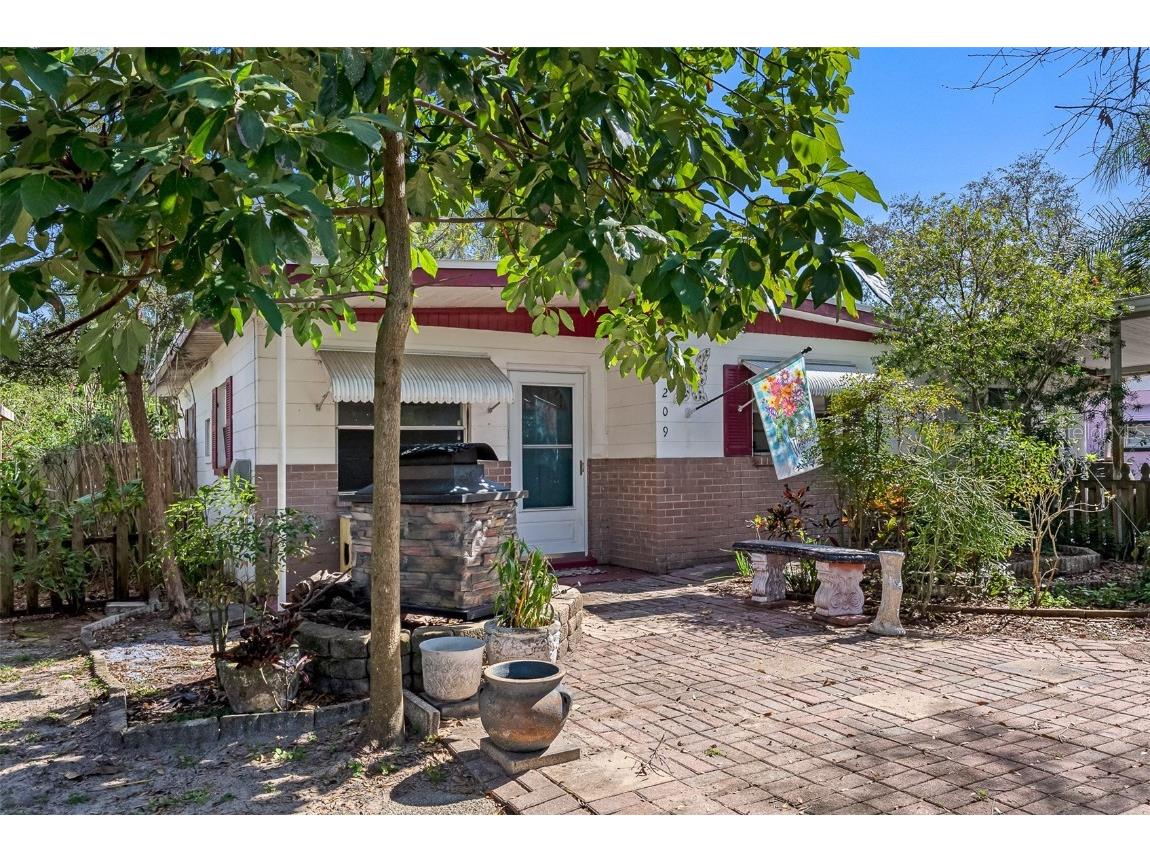 39209 Park Drive Zephyrhills FL 33542 T3427465 image1