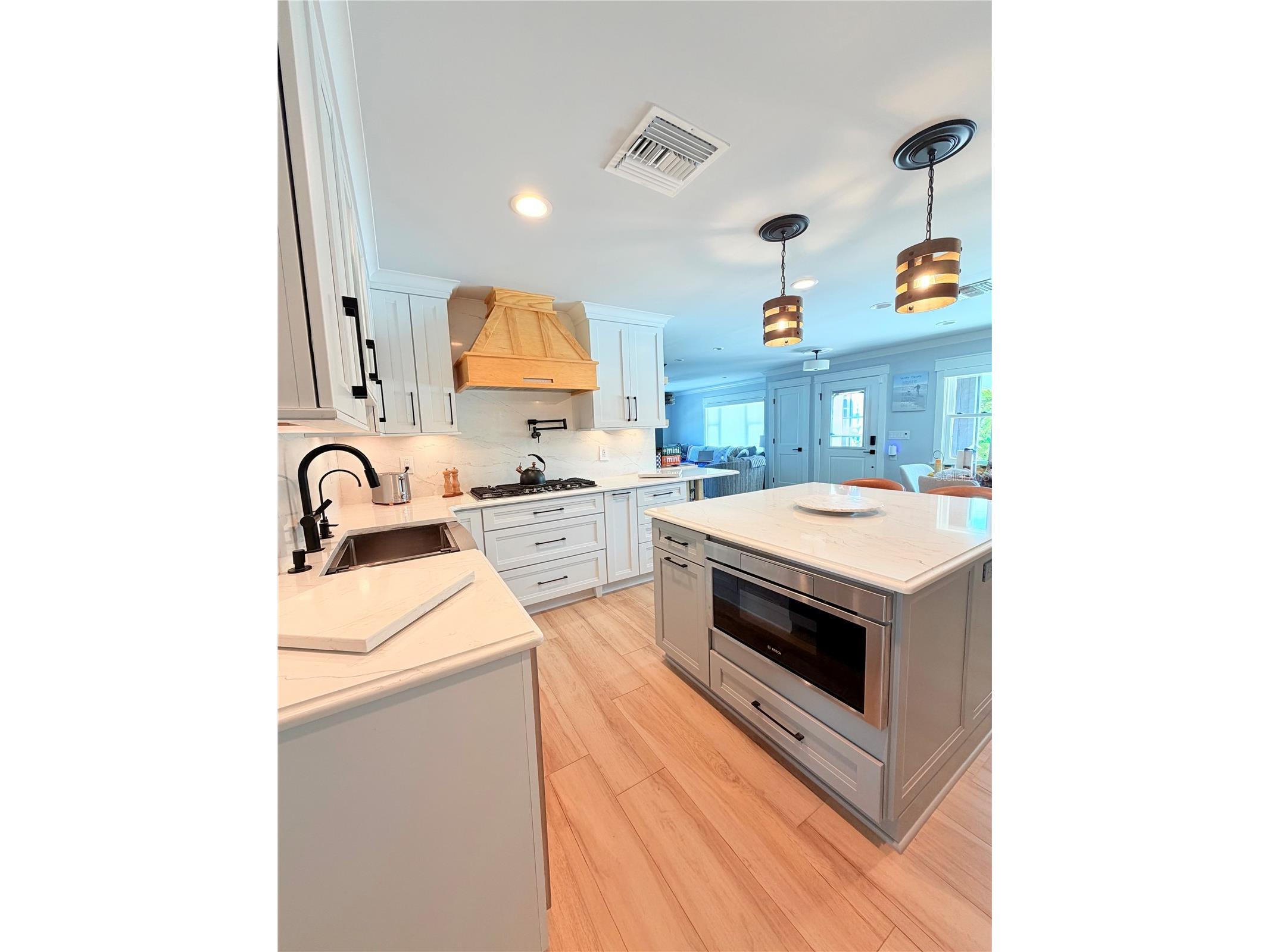 3921 Belle Vista Drive E Saint Pete Beach FL 33706 TB8514660 image6