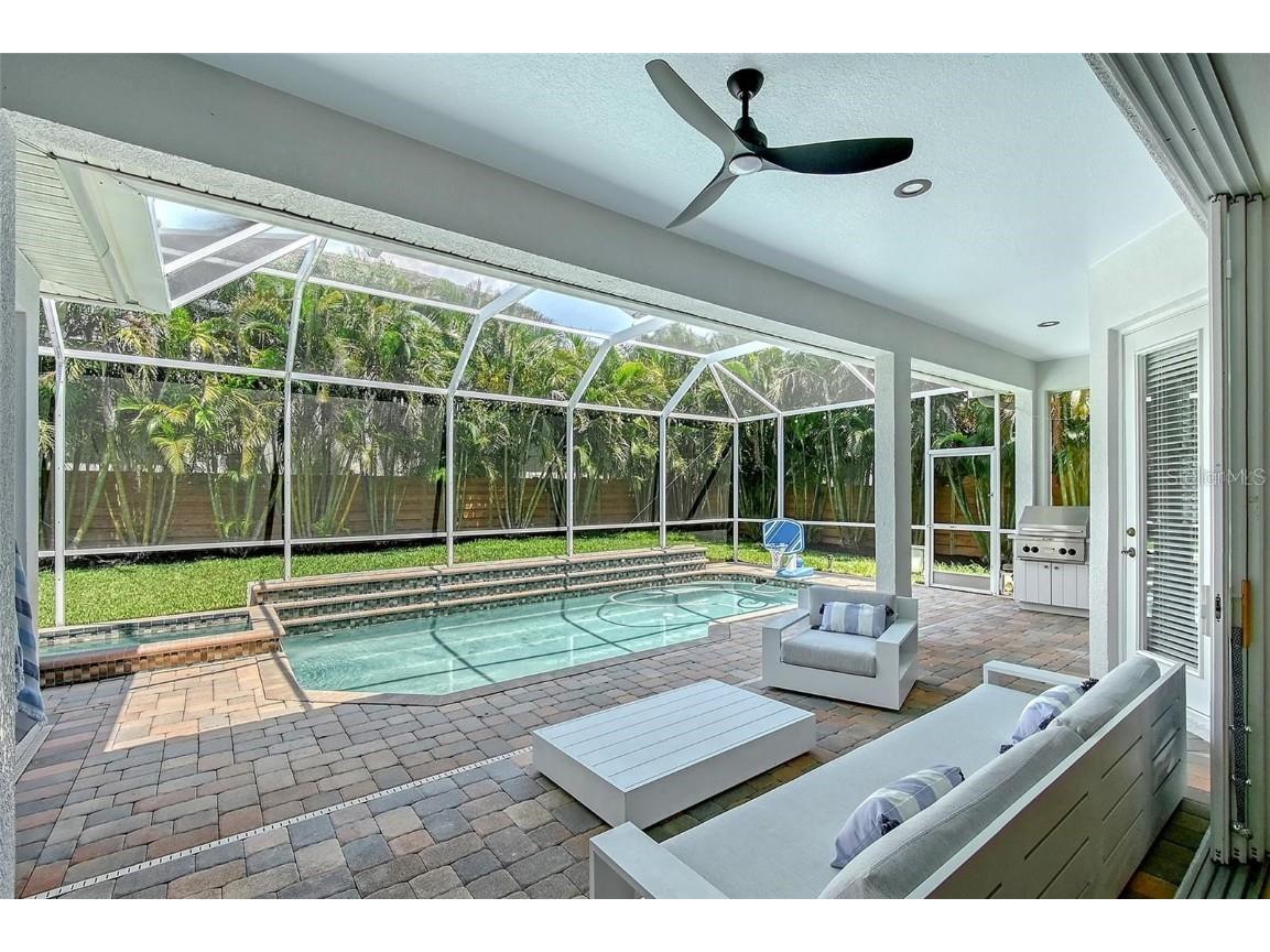 3921 Maravic Place Sarasota FL 34231 A4668587 image33